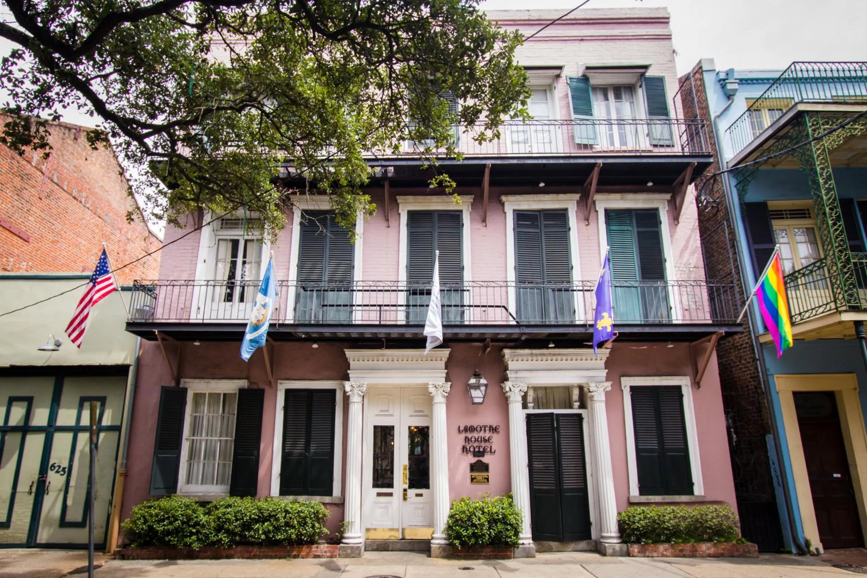 Property building in Lamothe House Hotel a French Quarter Guest Houses Property