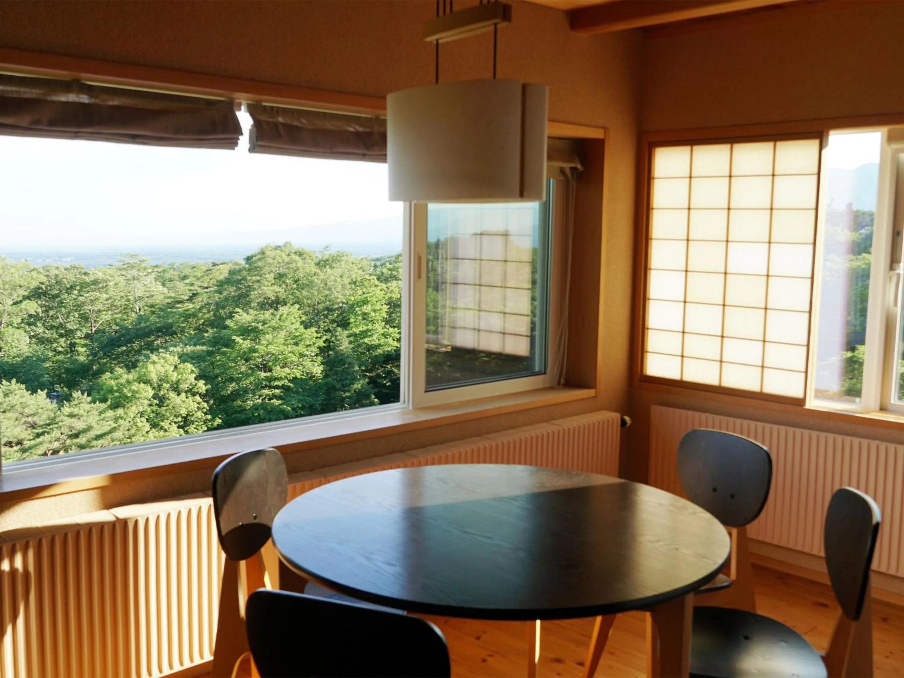 Living room in Wakaki Ryokan - Nasu Yumoto Onsen