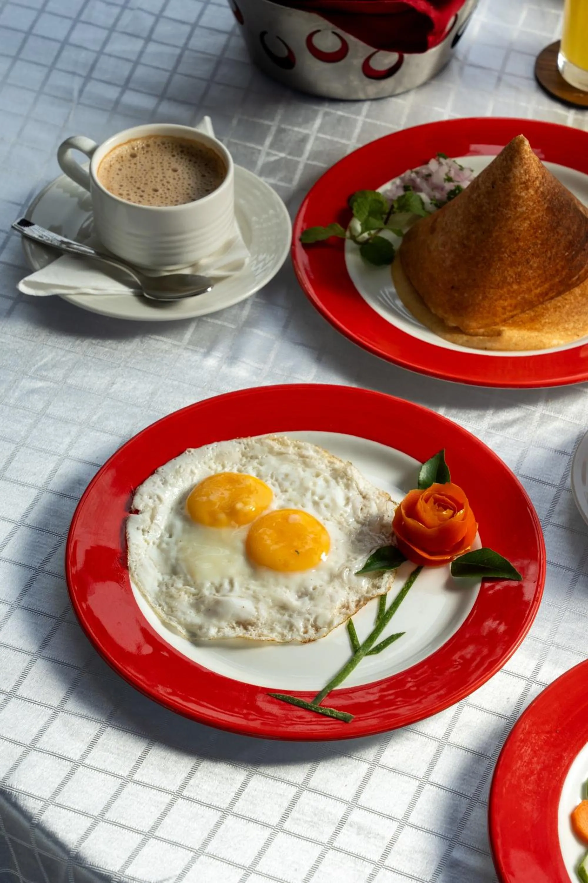 Breakfast in Fahrenheit Hotels & Resorts