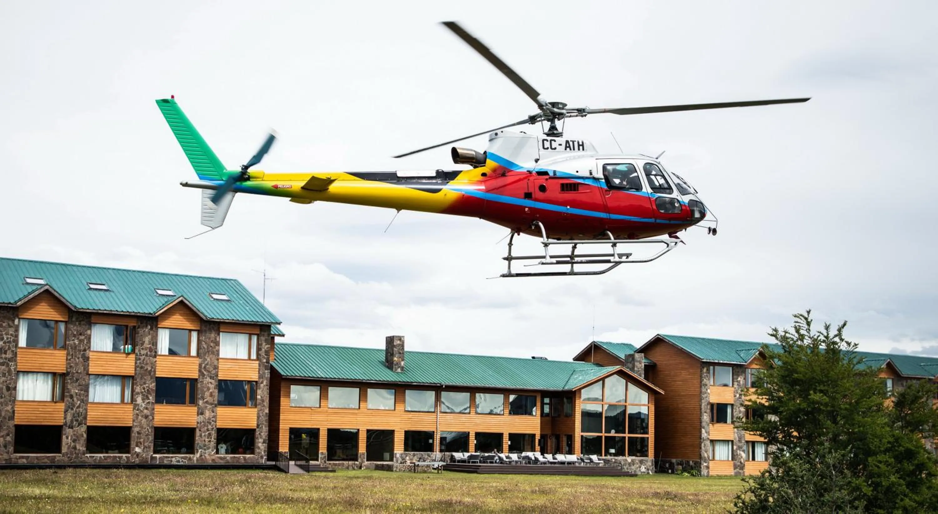 Facade/entrance in Río Serrano Hotel + Spa