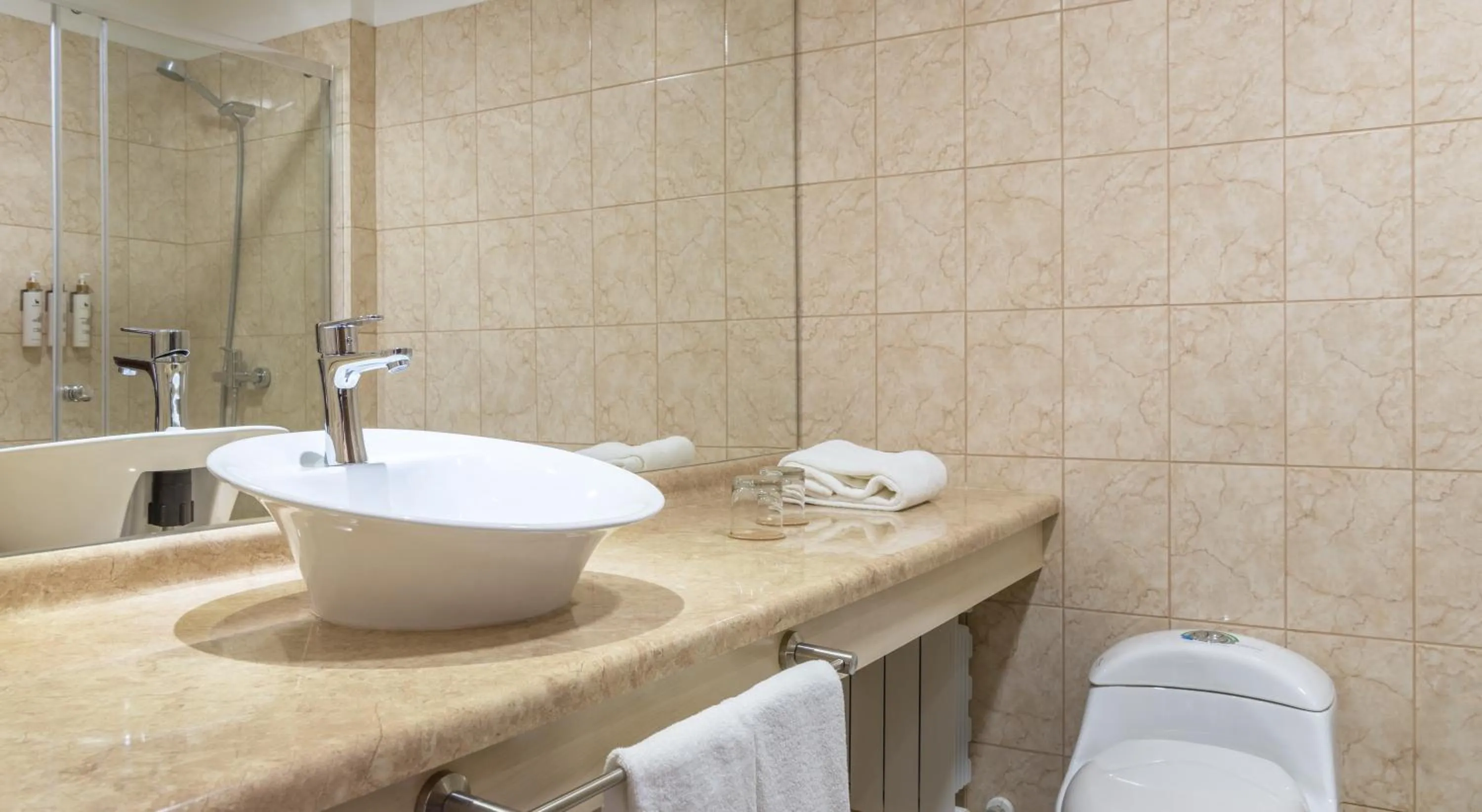 Bathroom in Río Serrano Hotel + Spa