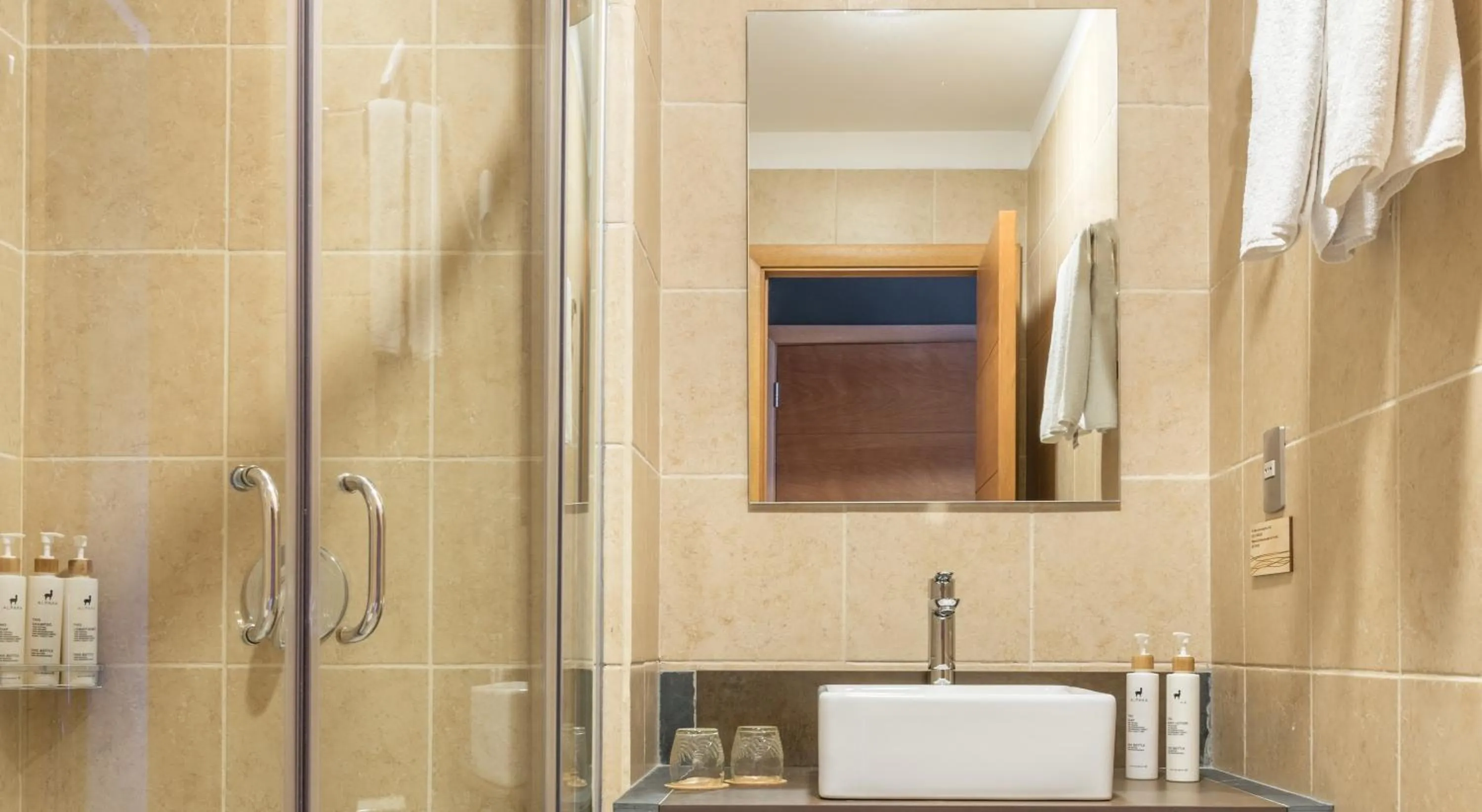 Bathroom in Río Serrano Hotel + Spa