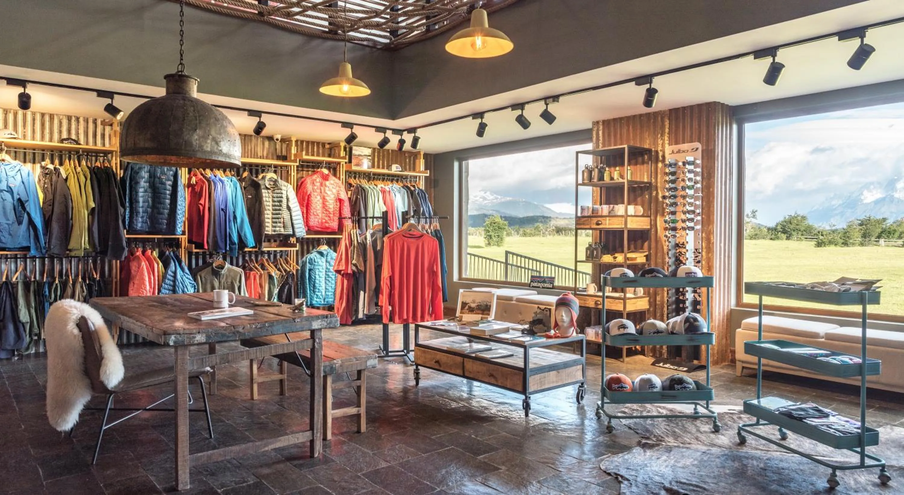 On-site shops in Río Serrano Hotel + Spa