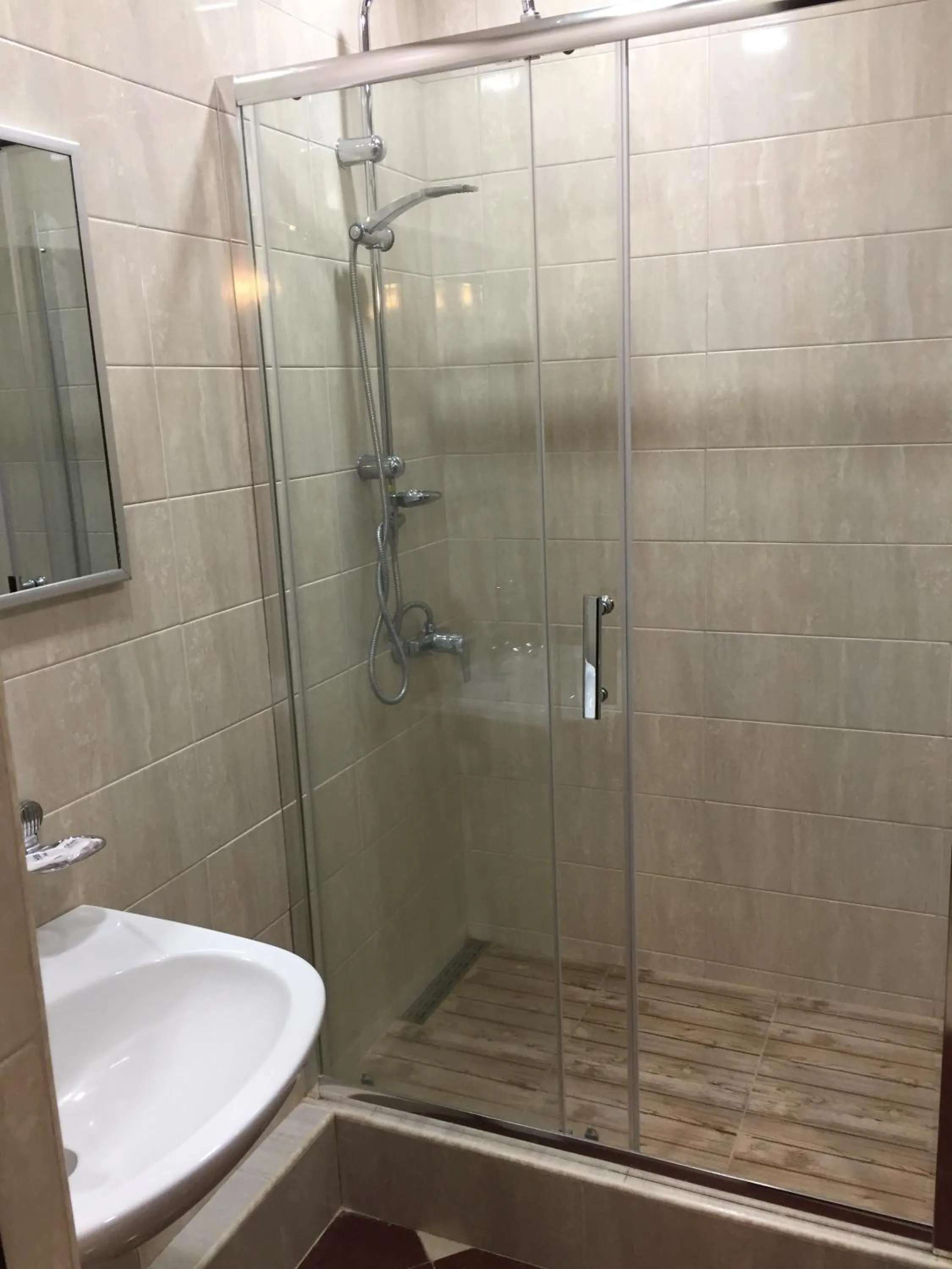 Bathroom in Primer Hotel