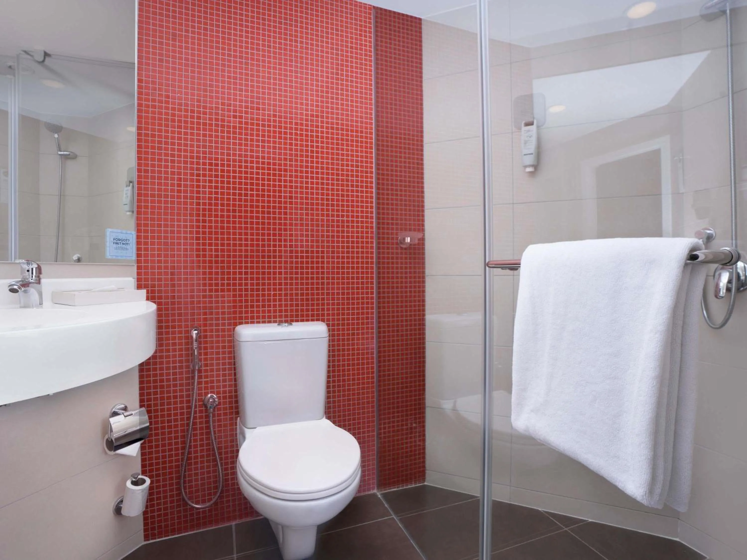 Bedroom in ibis Kolkata Rajarhat - An Accor Brand