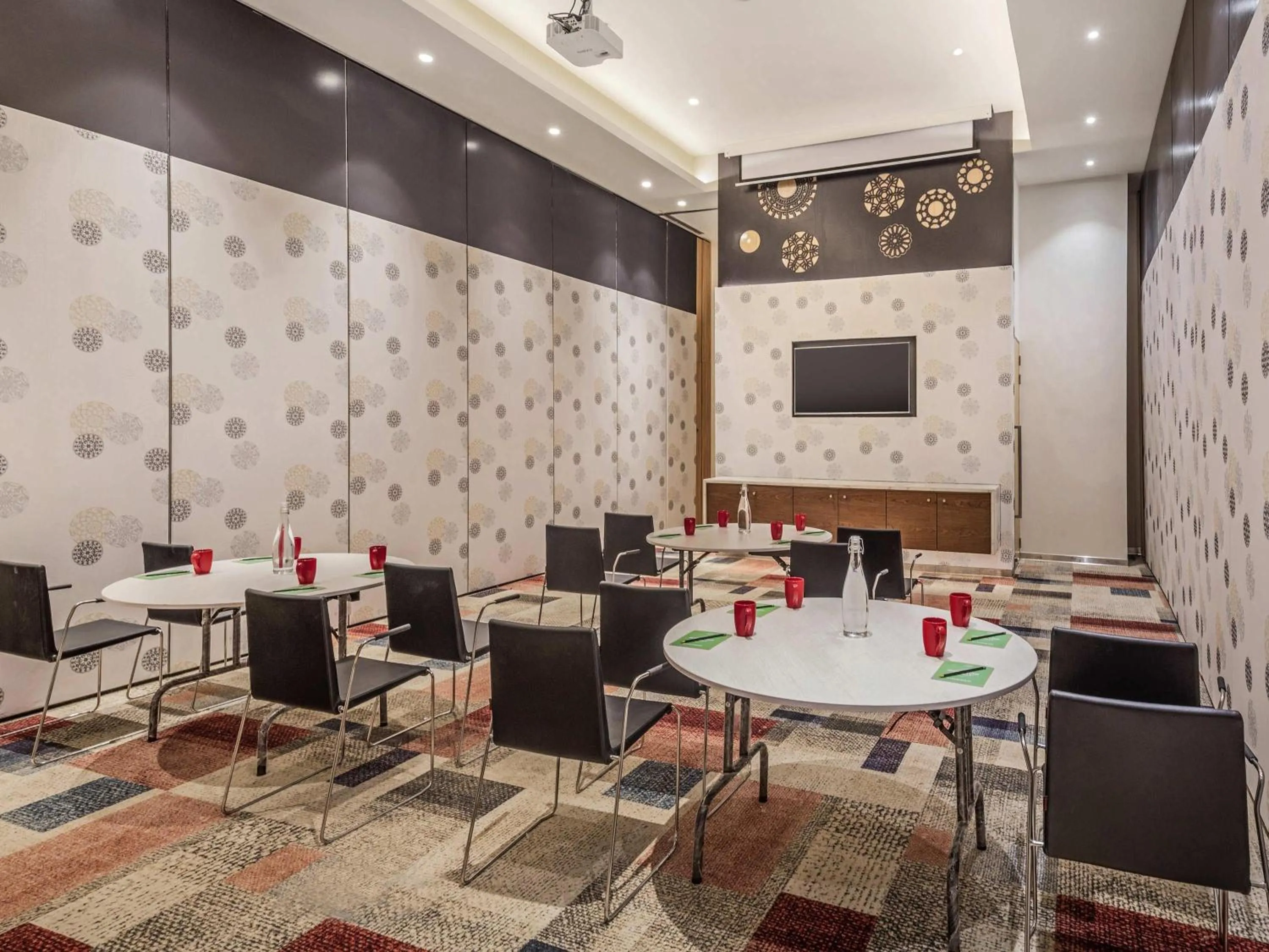 Meeting/conference room in ibis Kolkata Rajarhat - An Accor Brand