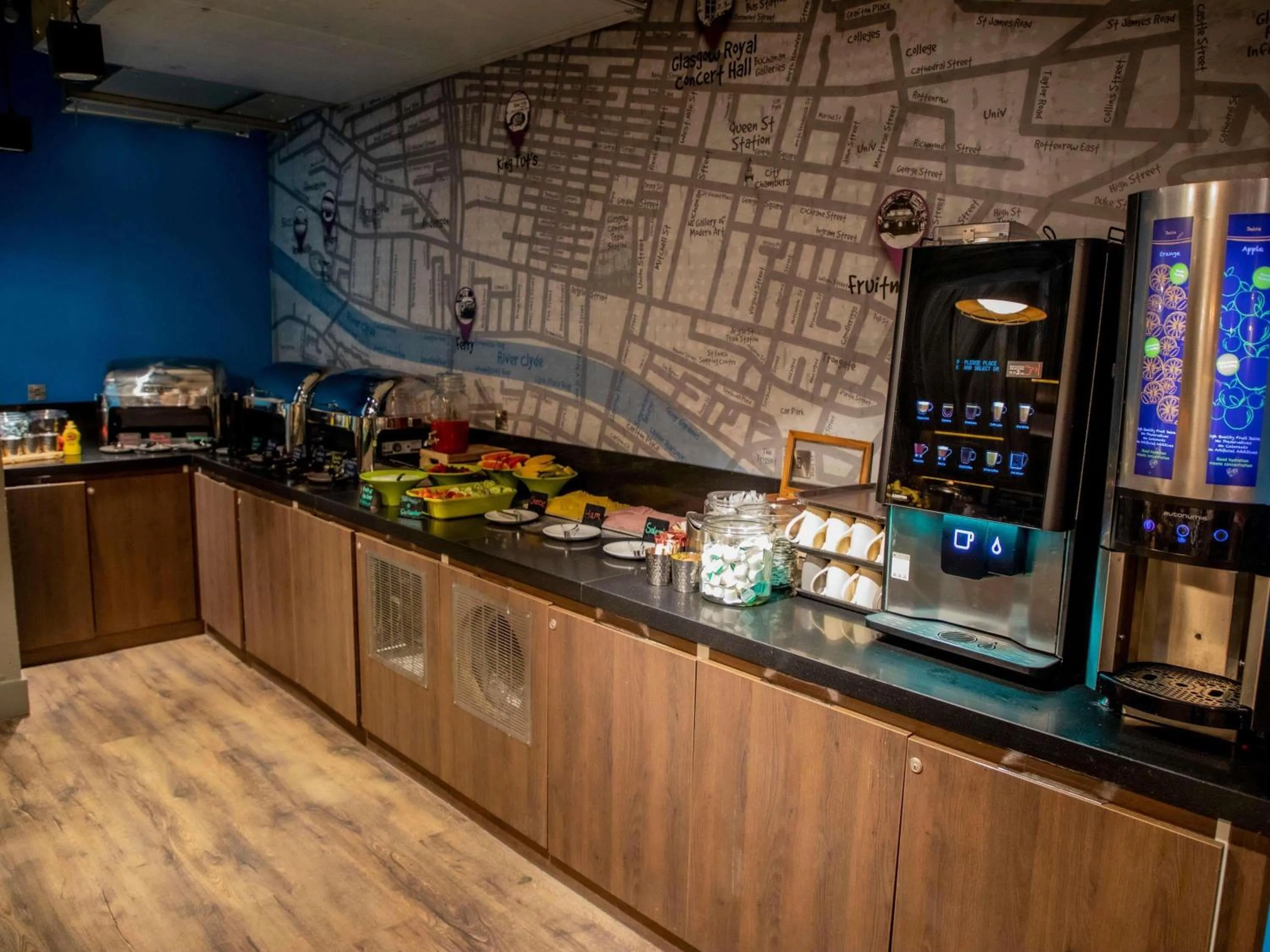Restaurant/places to eat in ibis Styles Glasgow Central