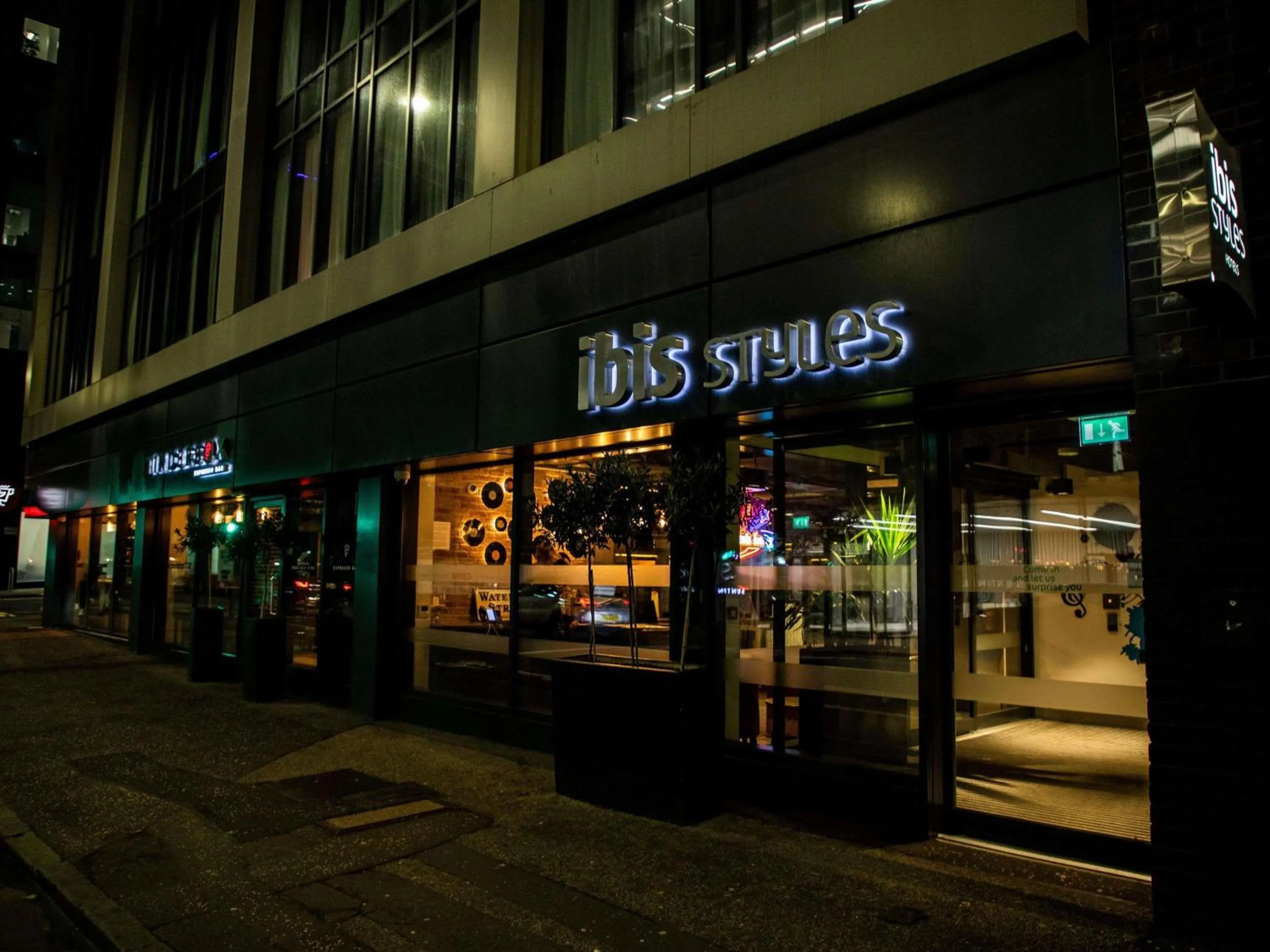Property building in ibis Styles Glasgow Central