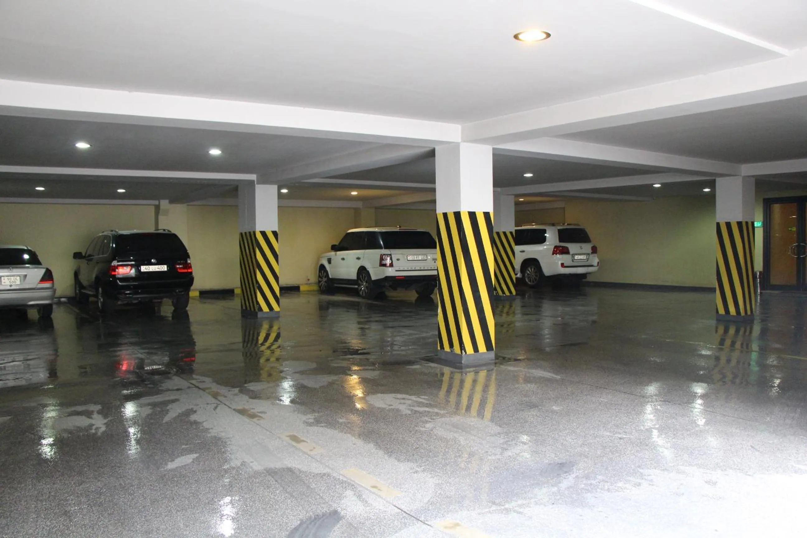 Area and facilities in Green Palace Hotel