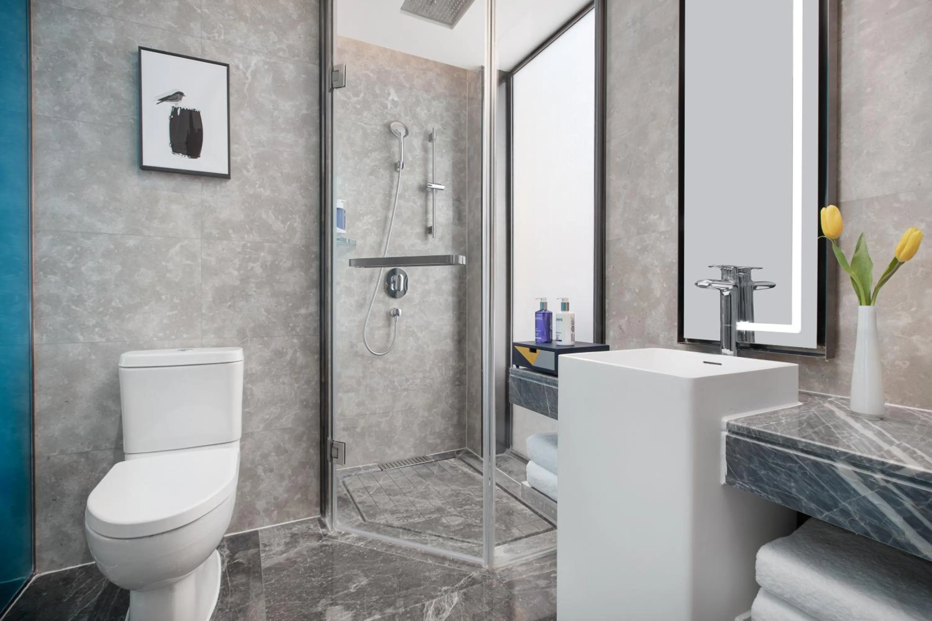 Bathroom in voco Xian ETDZ by IHG