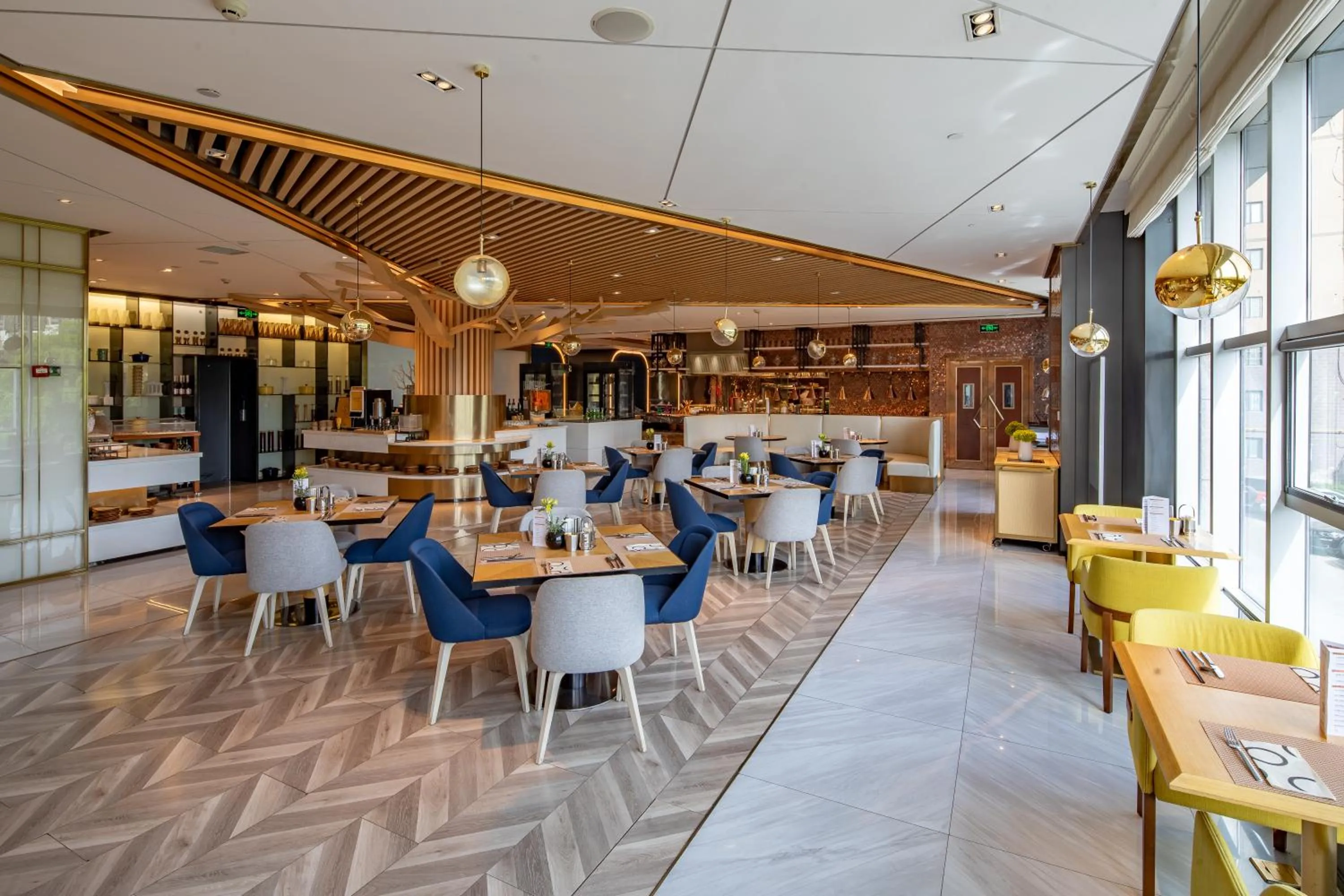 Restaurant/places to eat in voco Xian ETDZ by IHG