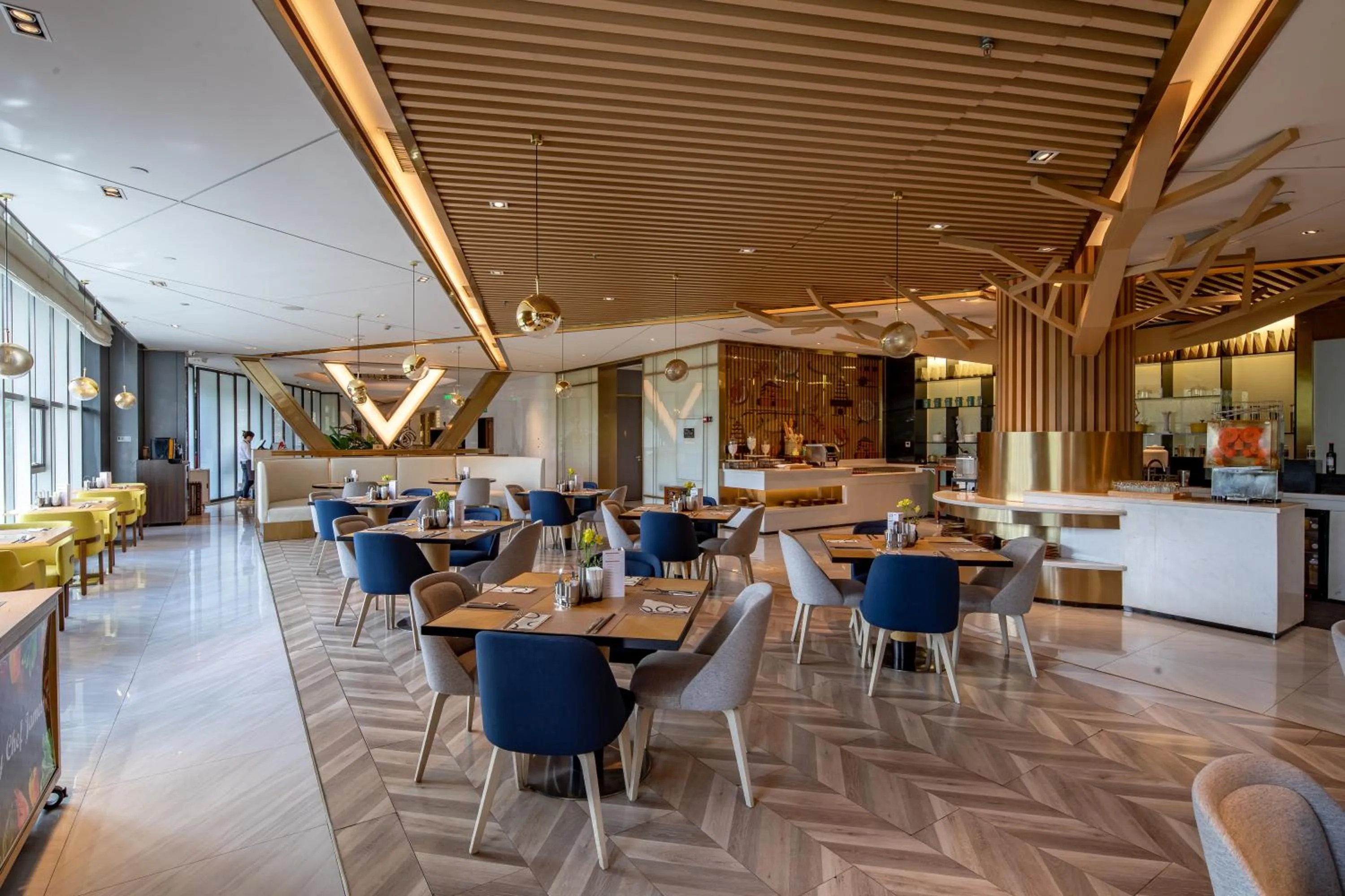 Restaurant/places to eat in voco Xian ETDZ by IHG