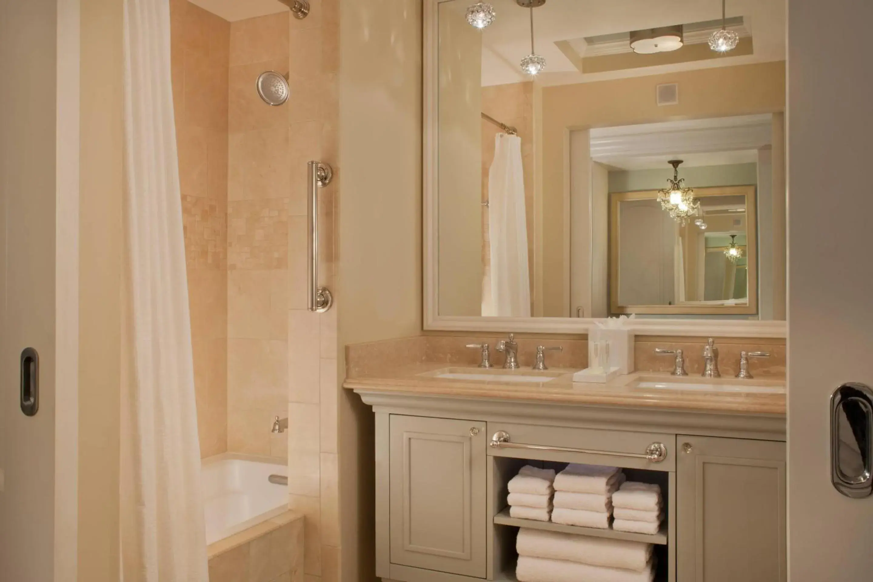 Junior Suite in Bluegreen Vacations Eilan Hotel and Spa, an Ascend Collection Resort Junior Suite in Bluegreen Vacations Eilan Hotel and Spa, an Ascend Collection Resort