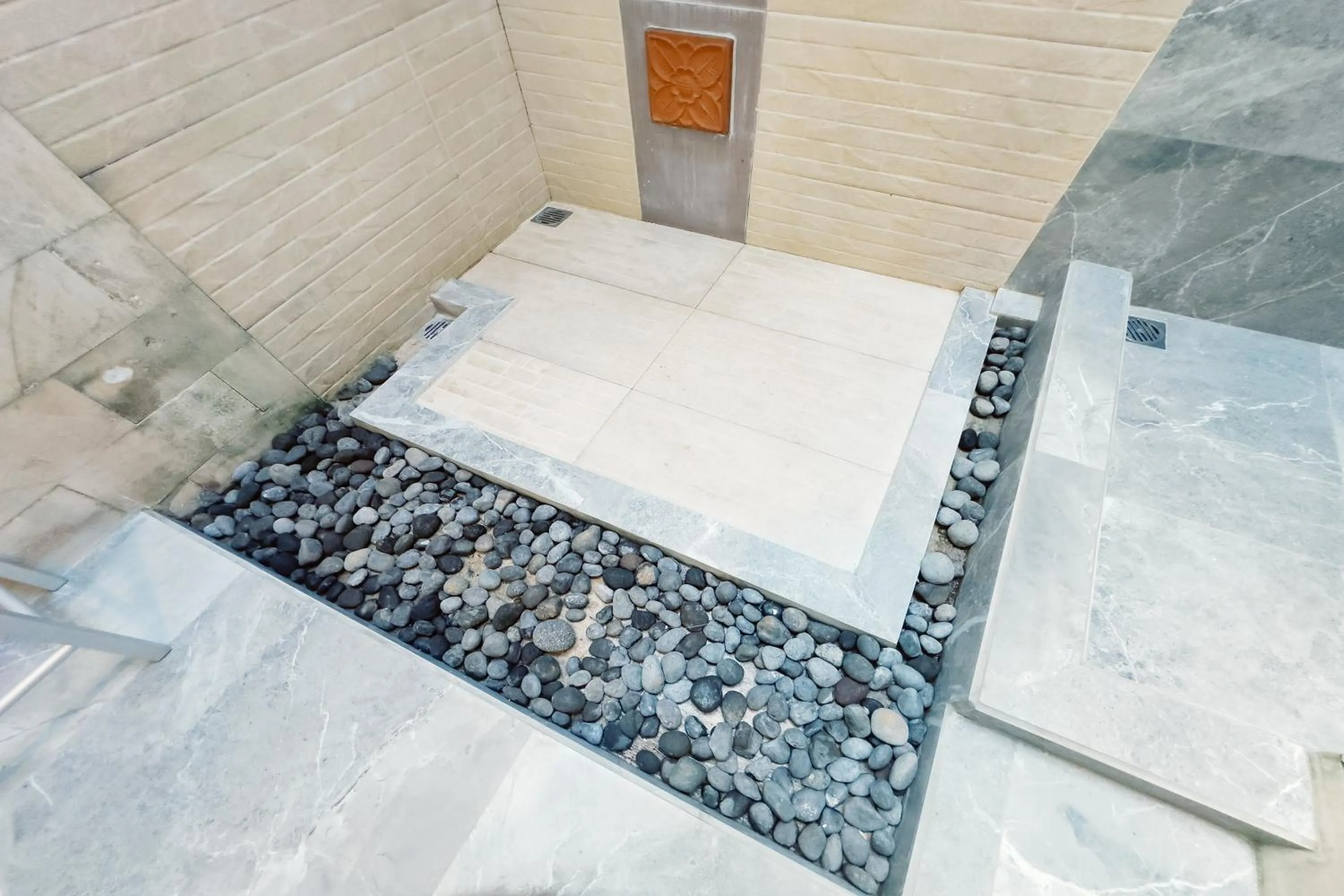 Bathroom in Lembayung Sari Homestay