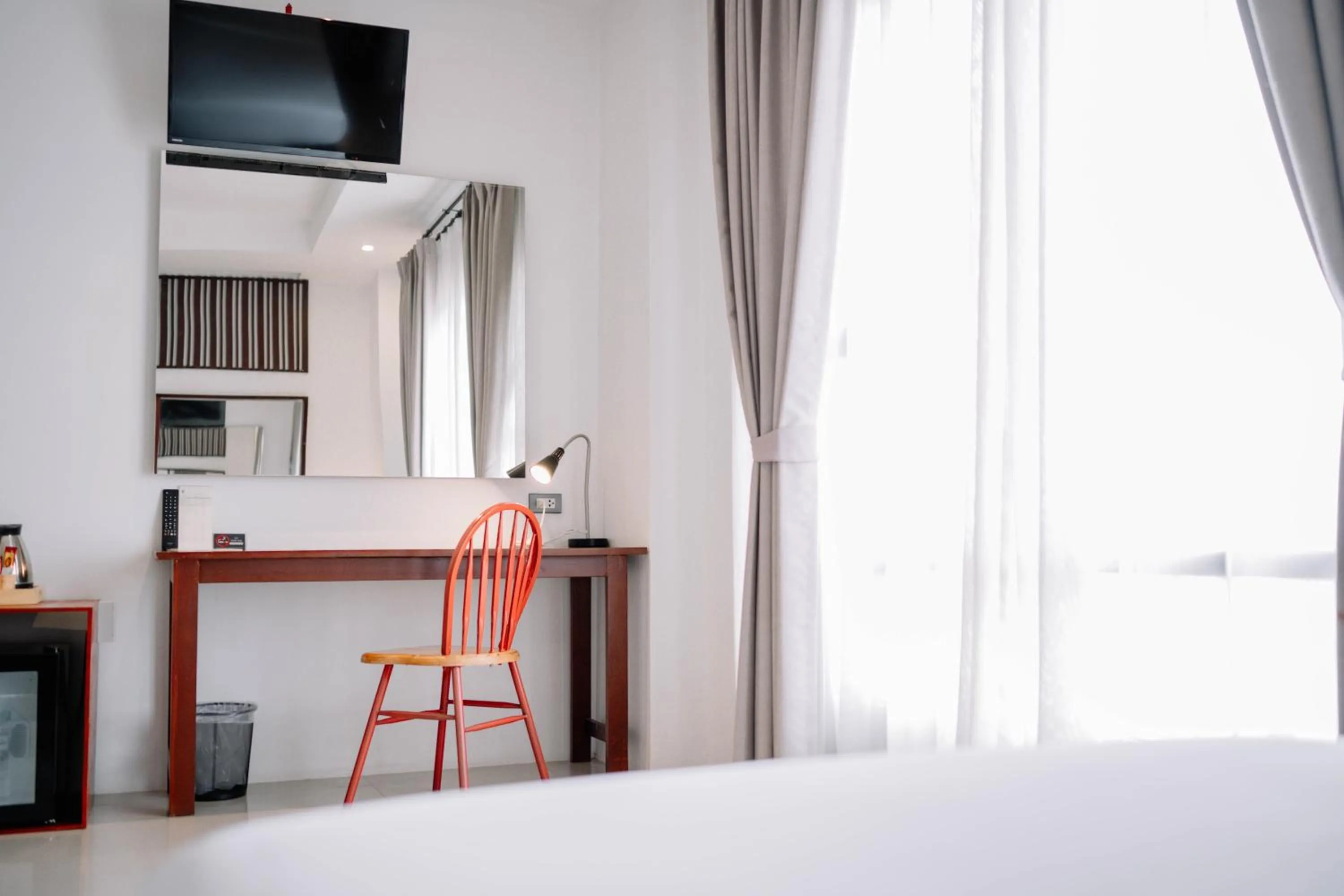 Photo of the whole room, Bed in S 2 Modern Boutique Hotel