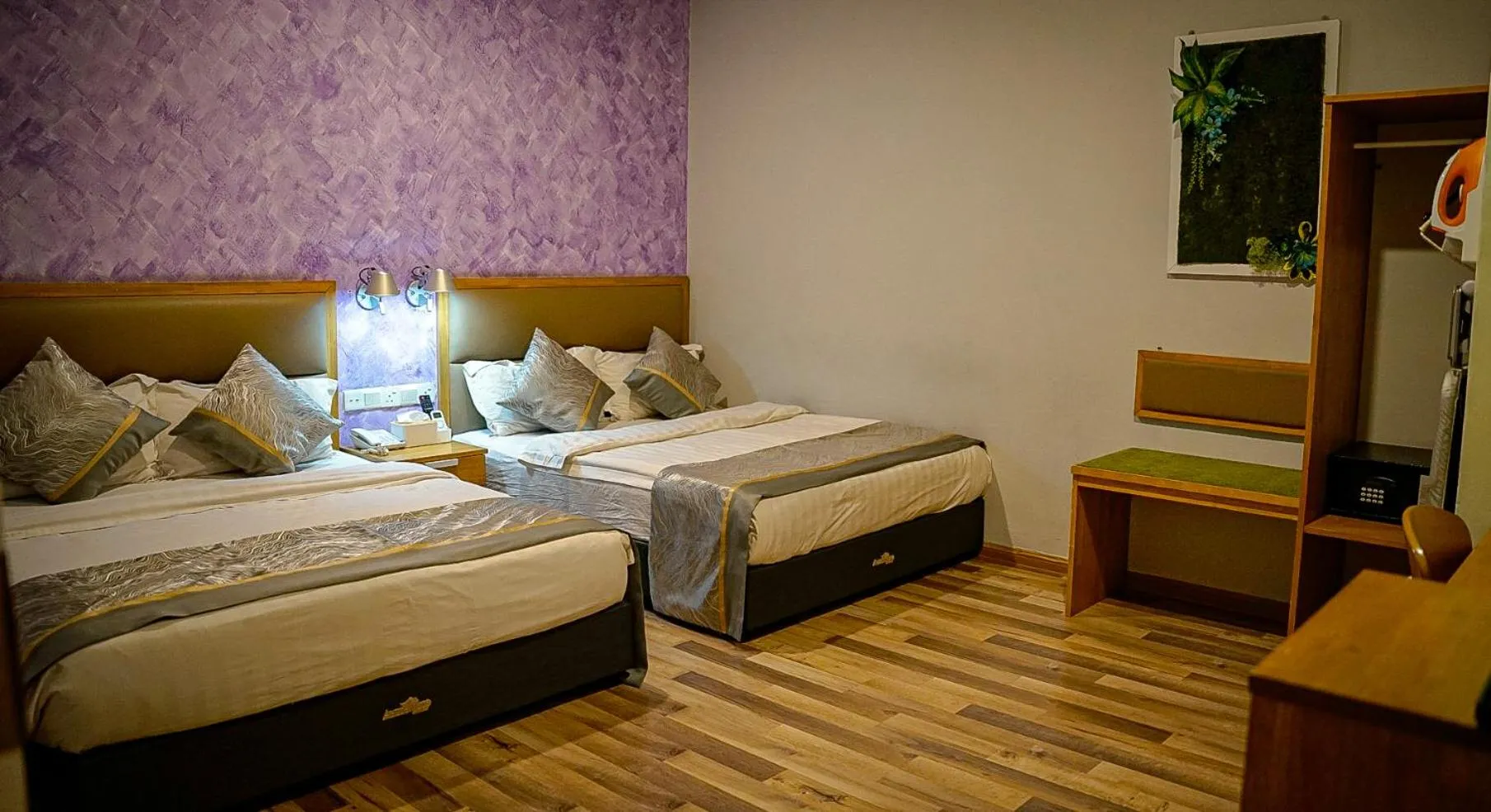 Photo of the whole room, Bed in K GARDEN HOTEL (IPOH) SDN BHD