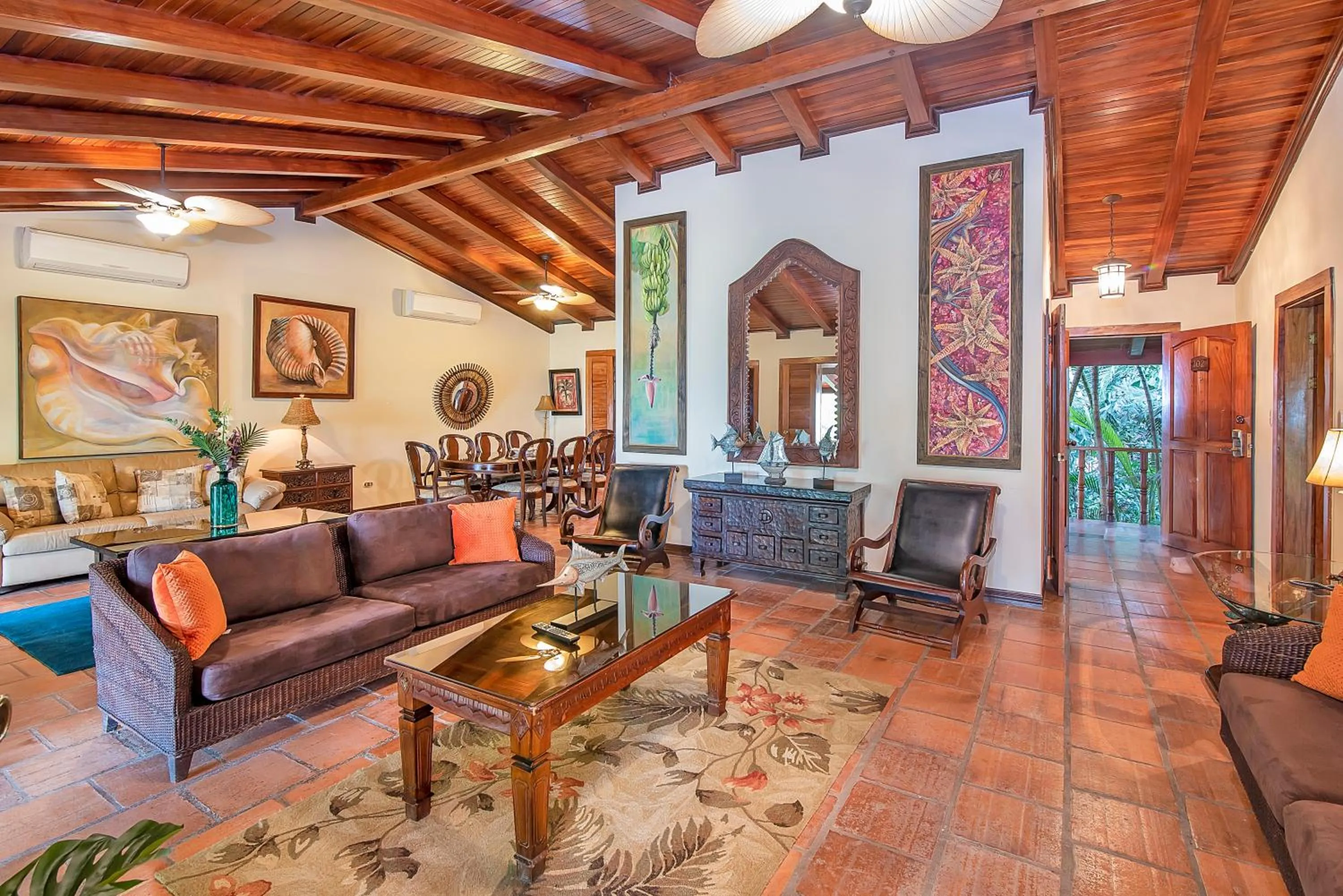 Living room in Hotel Villas Lirio