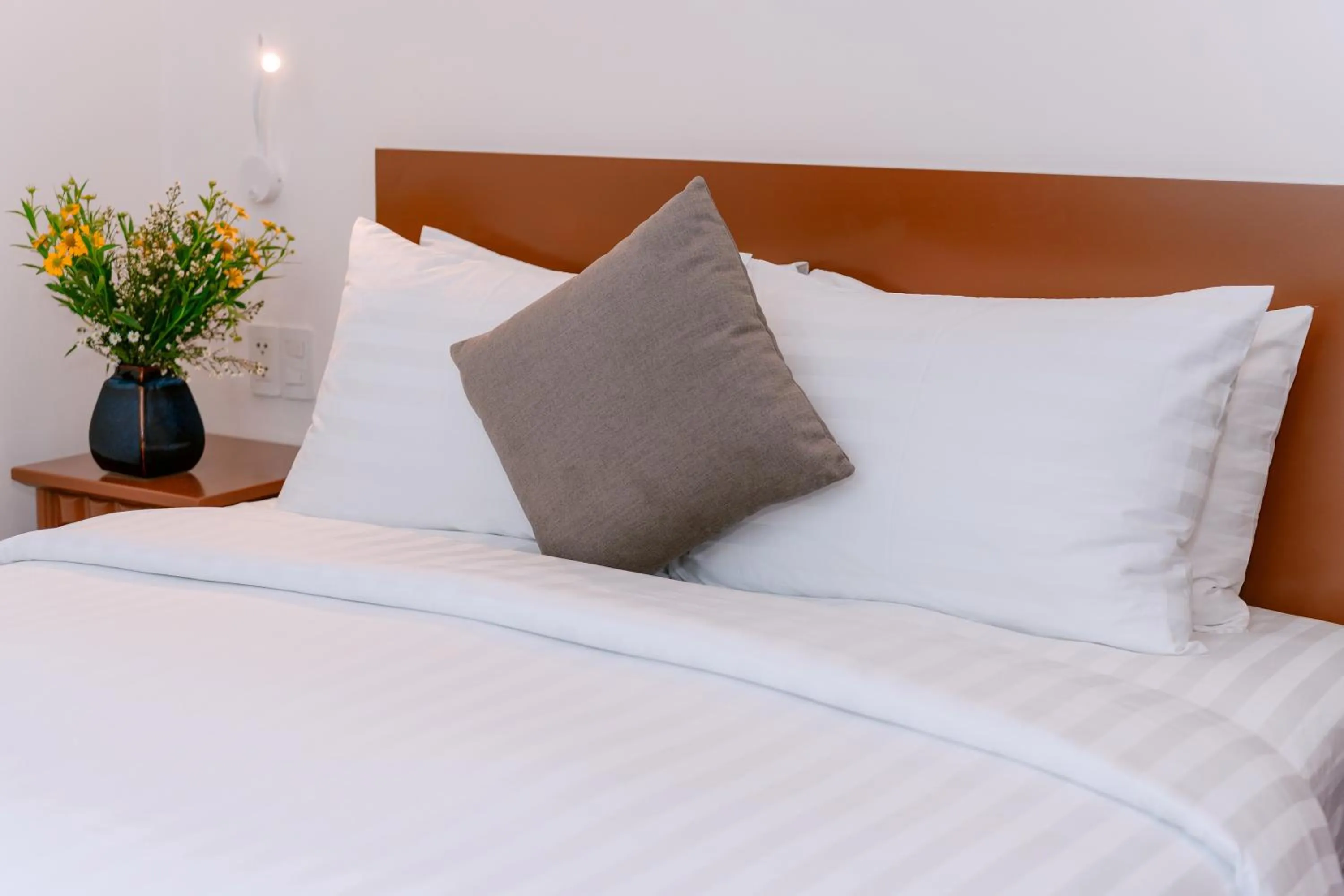 Bed in A25 Hotel - 145 Lê Thị Riêng