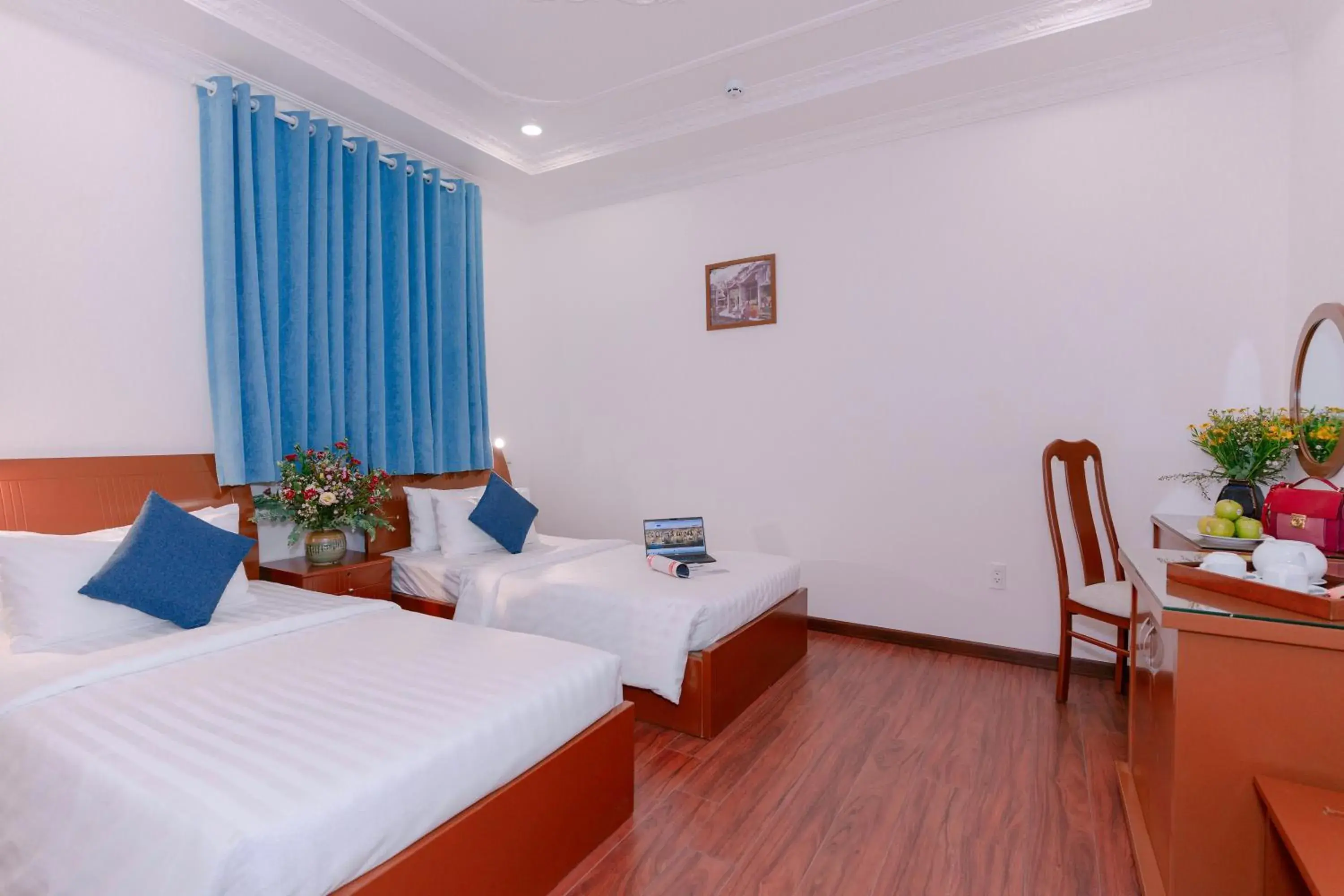 Superior Twin Room in DAHLIALAND SAIGON HOTEL & SWIMMING PooL Superior Twin Room in DAHLIALAND SAIGON HOTEL & SWIMMING PooL