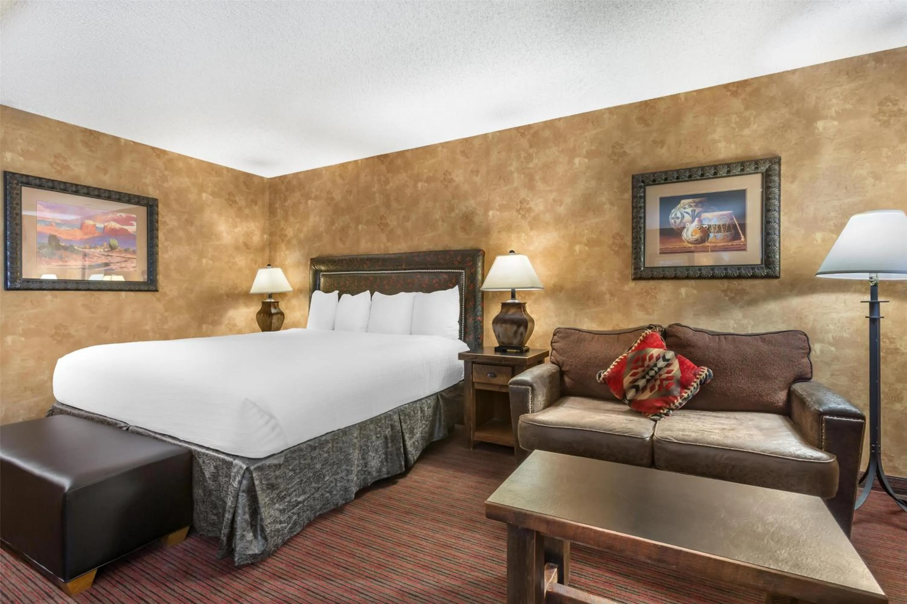 Bedroom, Bed in Best Western Plus Inn of Santa Fe