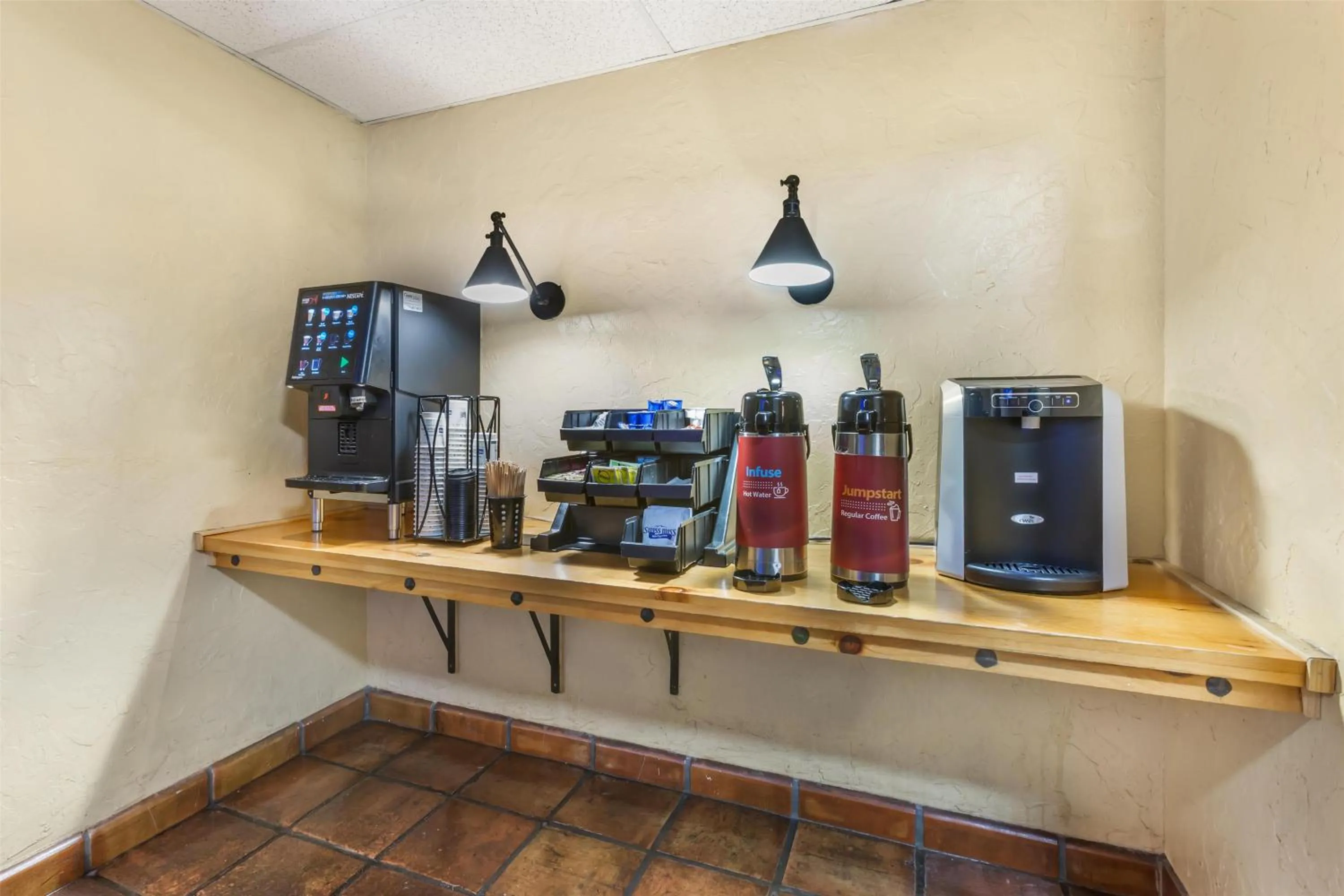 Breakfast in Best Western Plus Inn of Santa Fe