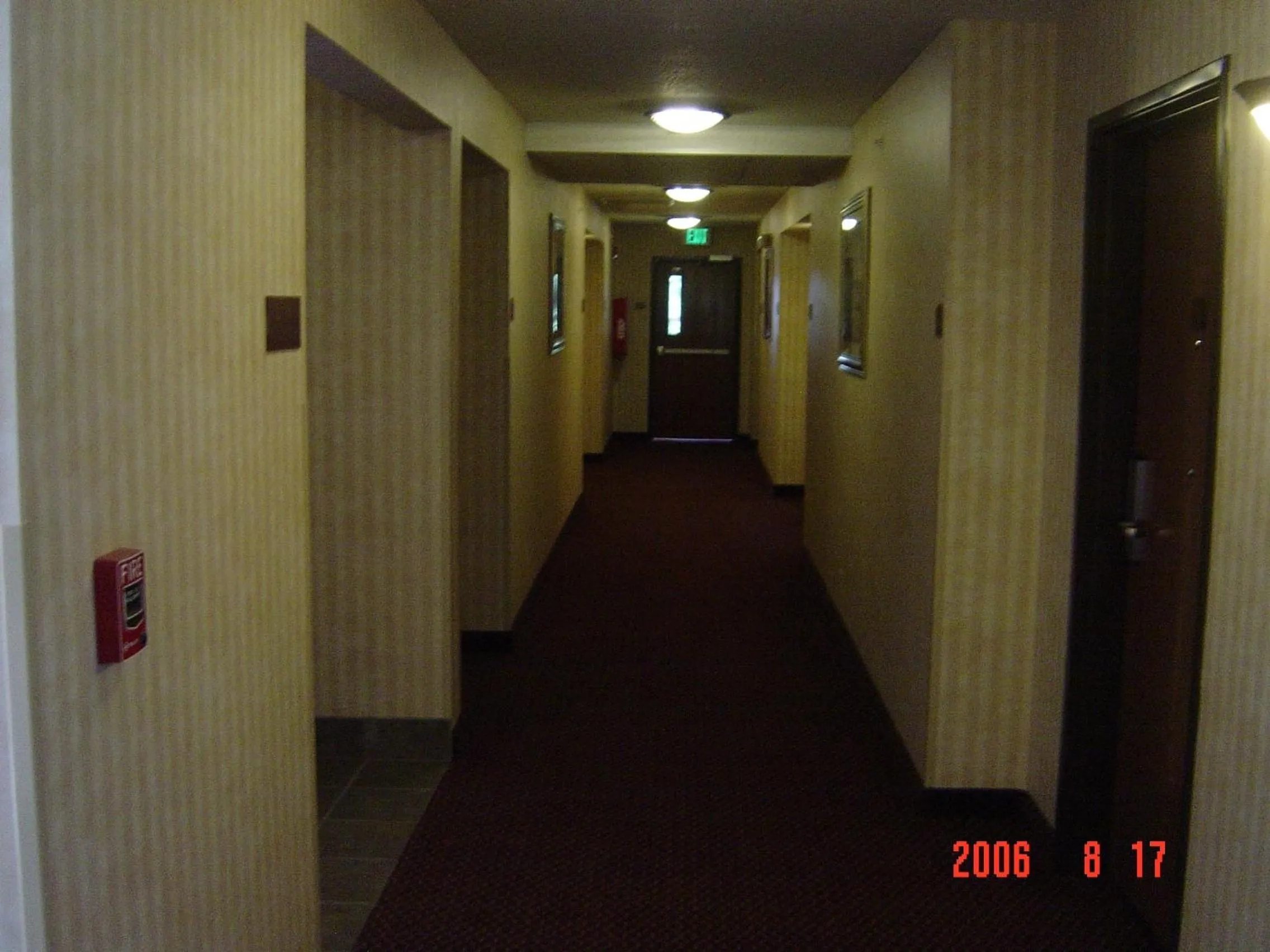 Hometown Inn & Suites