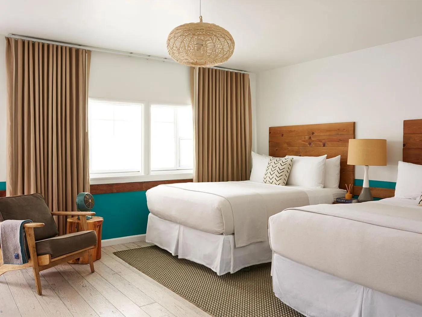 Bed in Cambria Beach Lodge