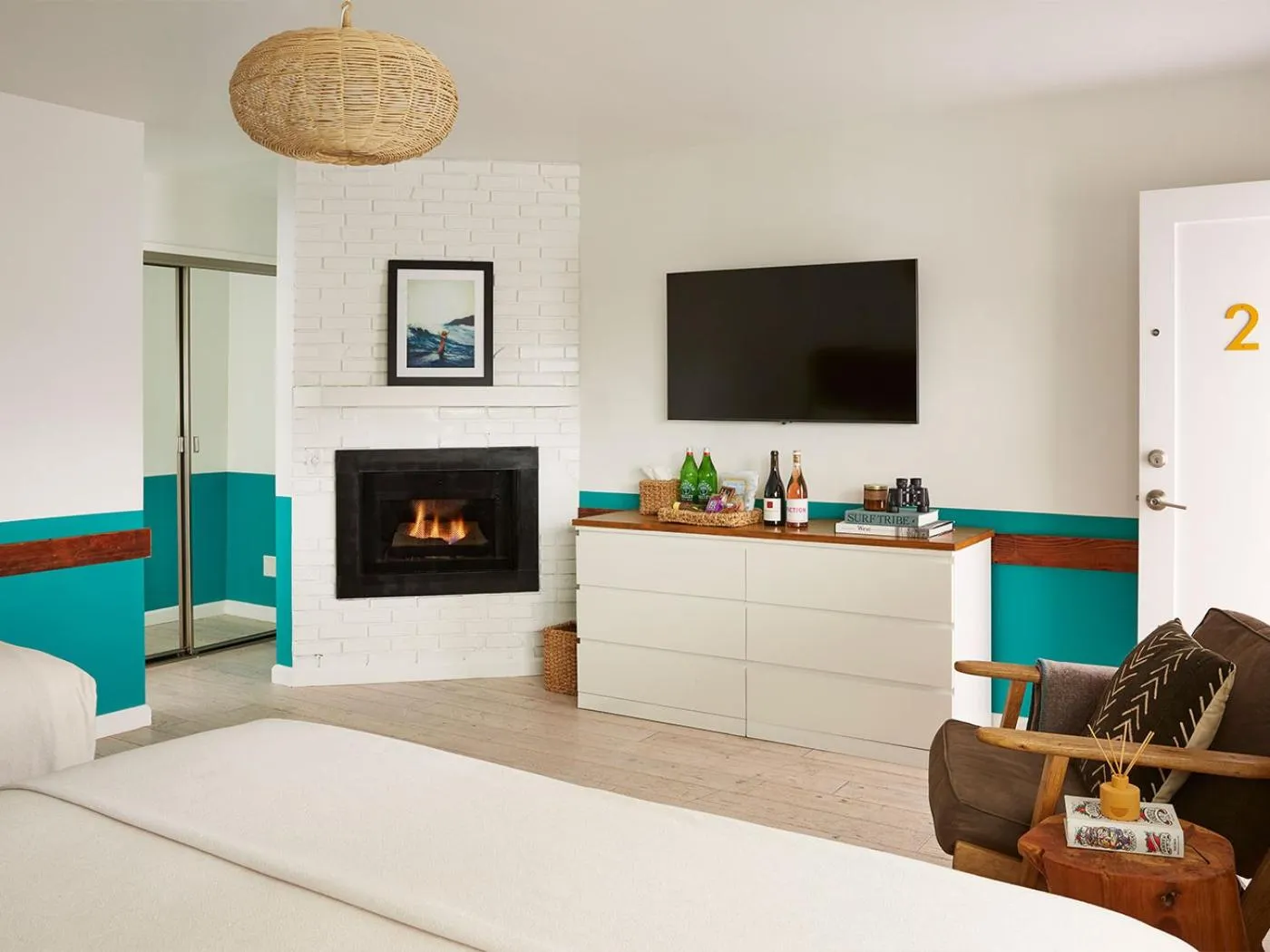 Bed in Cambria Beach Lodge