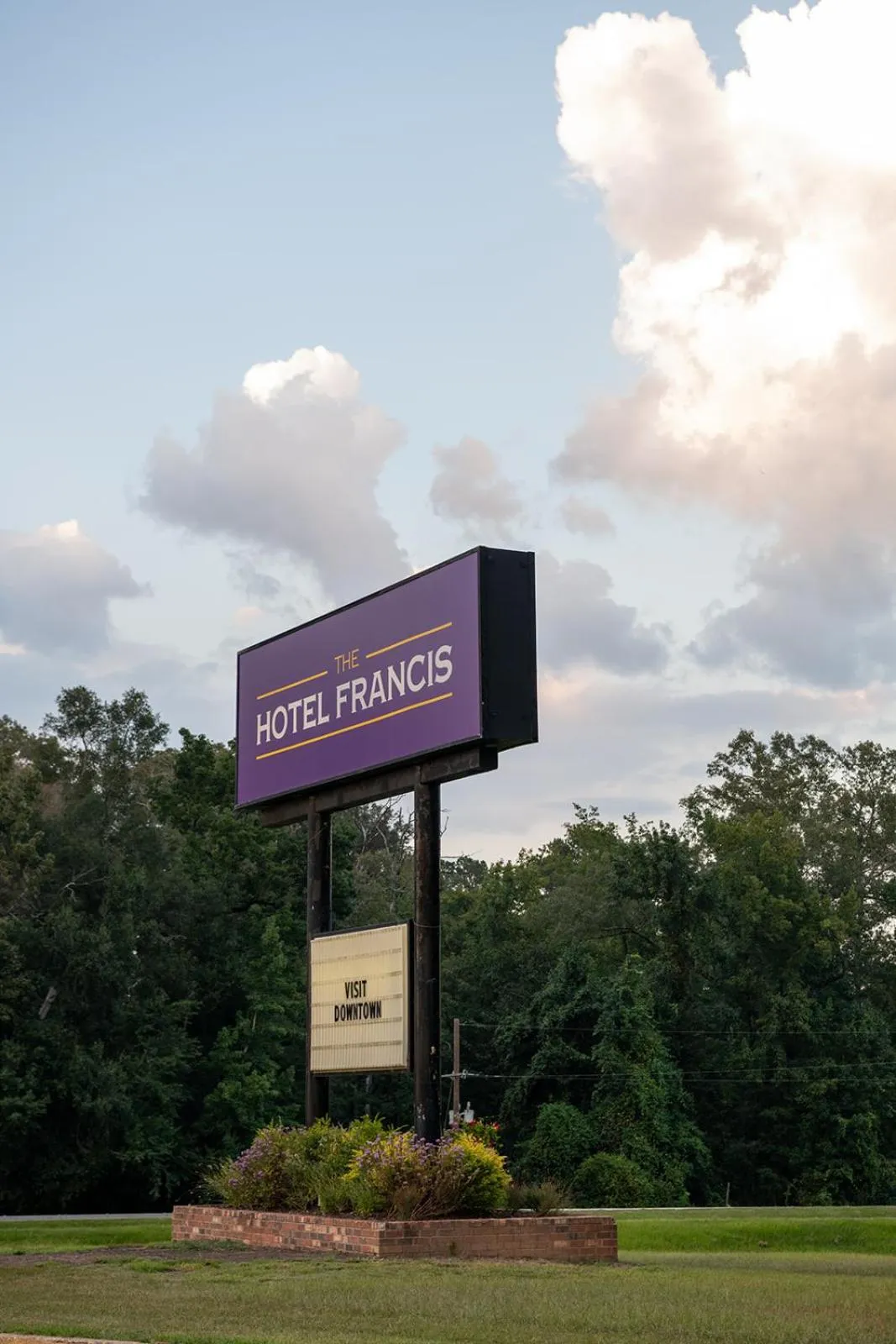 Property logo or sign in Hotel Francis