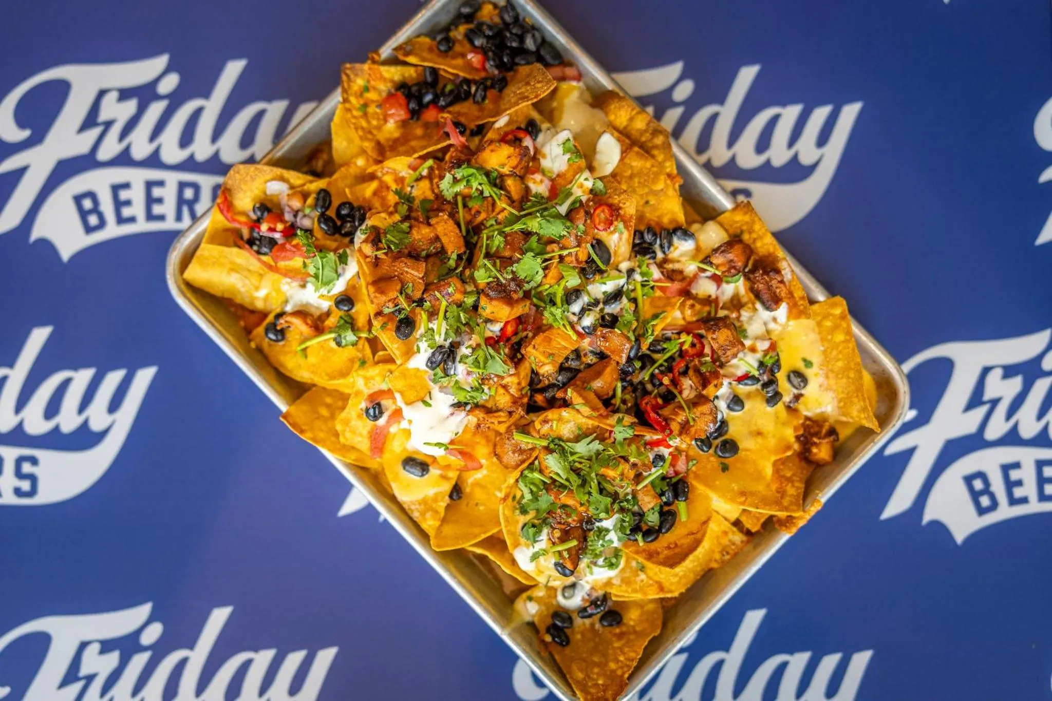 Restaurant/places to eat in Holiday Inn & Suites Nashville Downtown Broadway