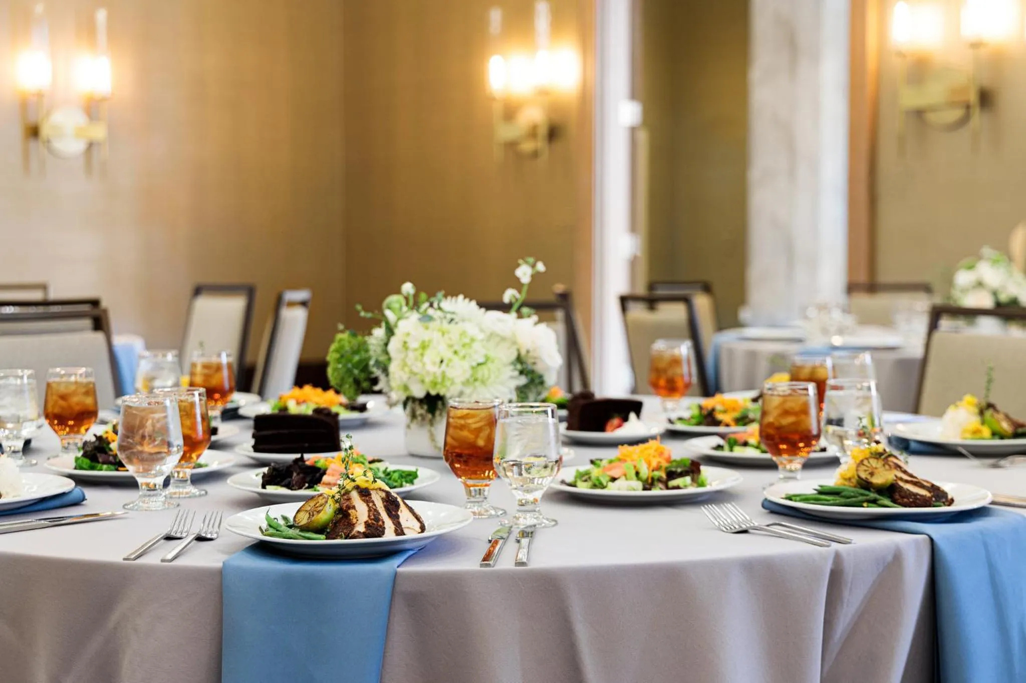 Meeting/conference room in Holiday Inn & Suites Nashville Downtown Broadway
