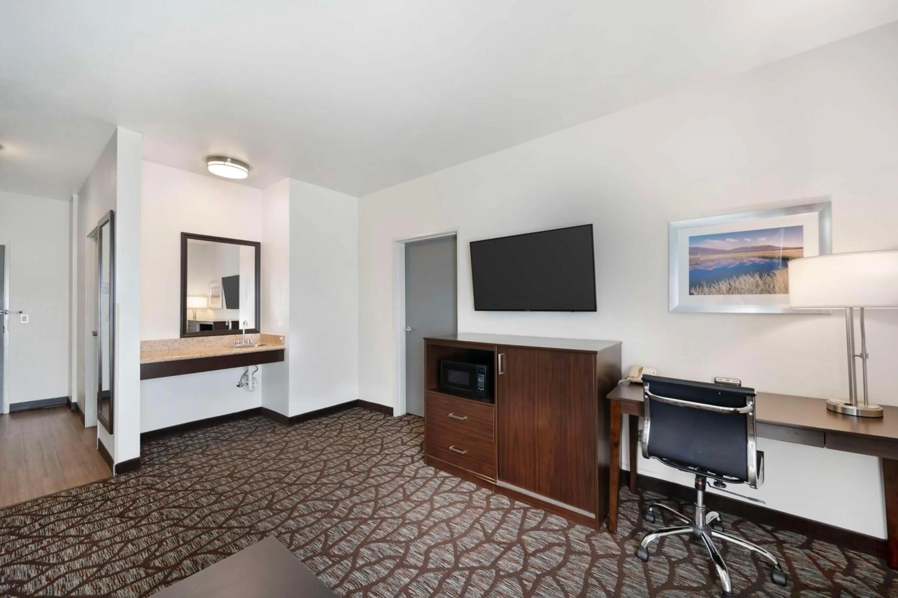 Bedroom in Best Western Crater Lake Highway White City/Medford