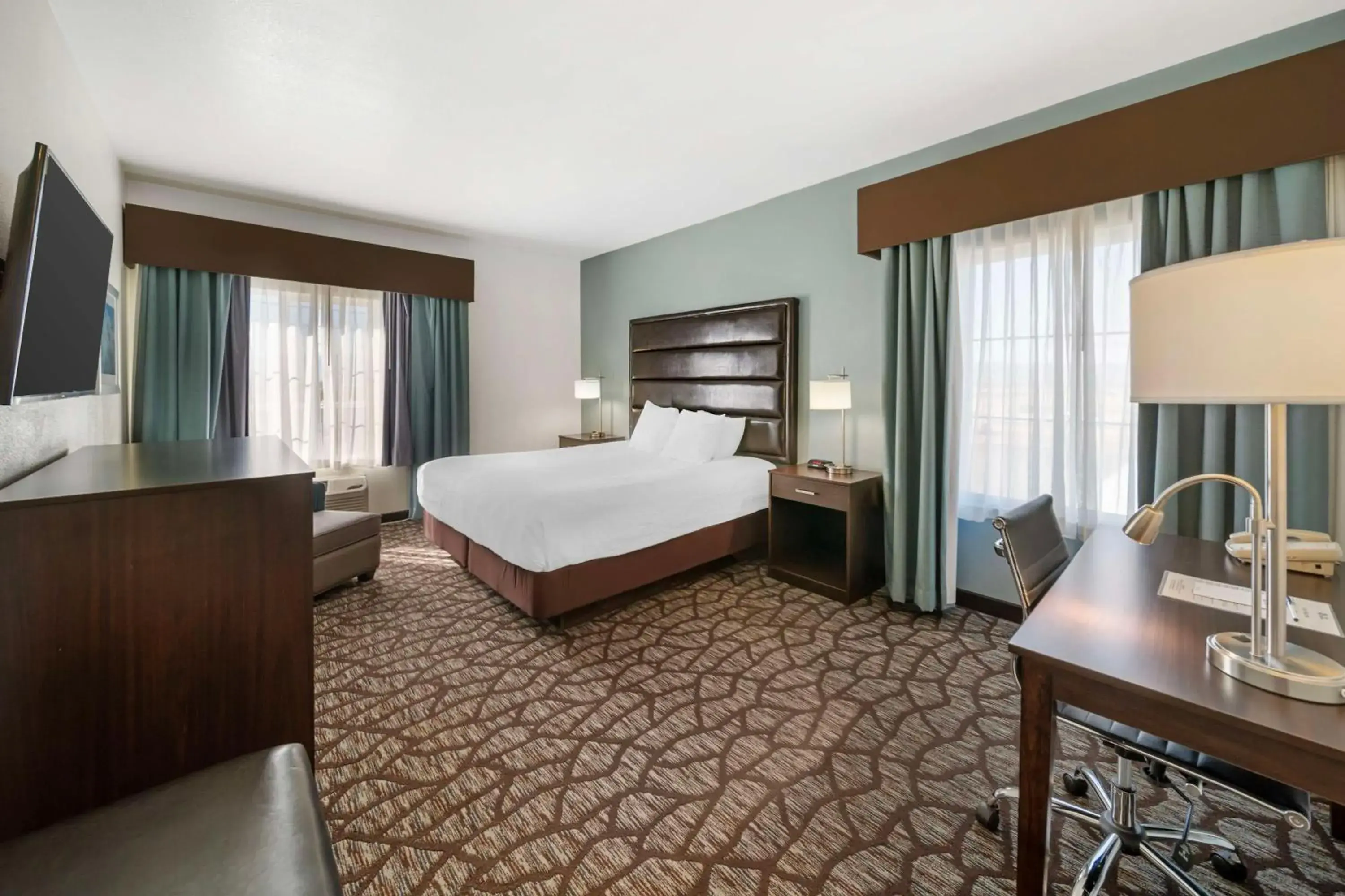 King Room in Best Western Crater Lake Highway White City/Medford King Room in Best Western Crater Lake Highway White City/Medford