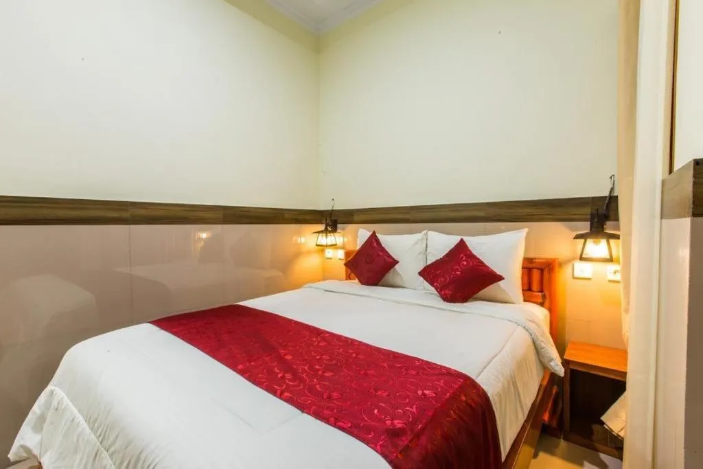 Bed in Ogix Cliff Paradise