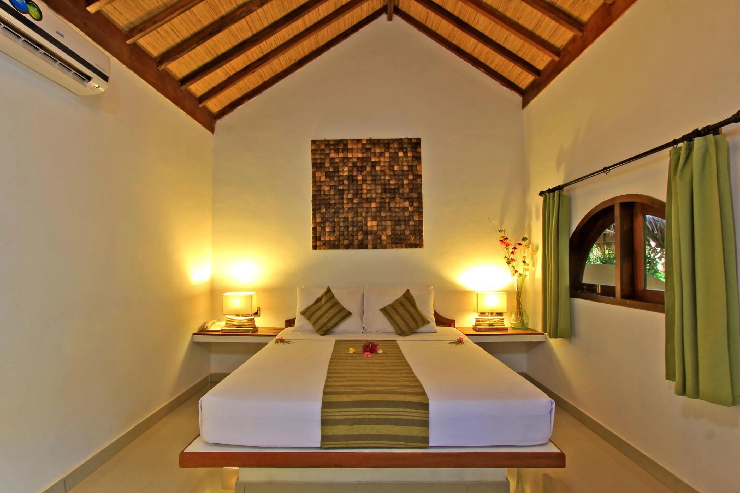 Property building, Bed in Laguna Gili