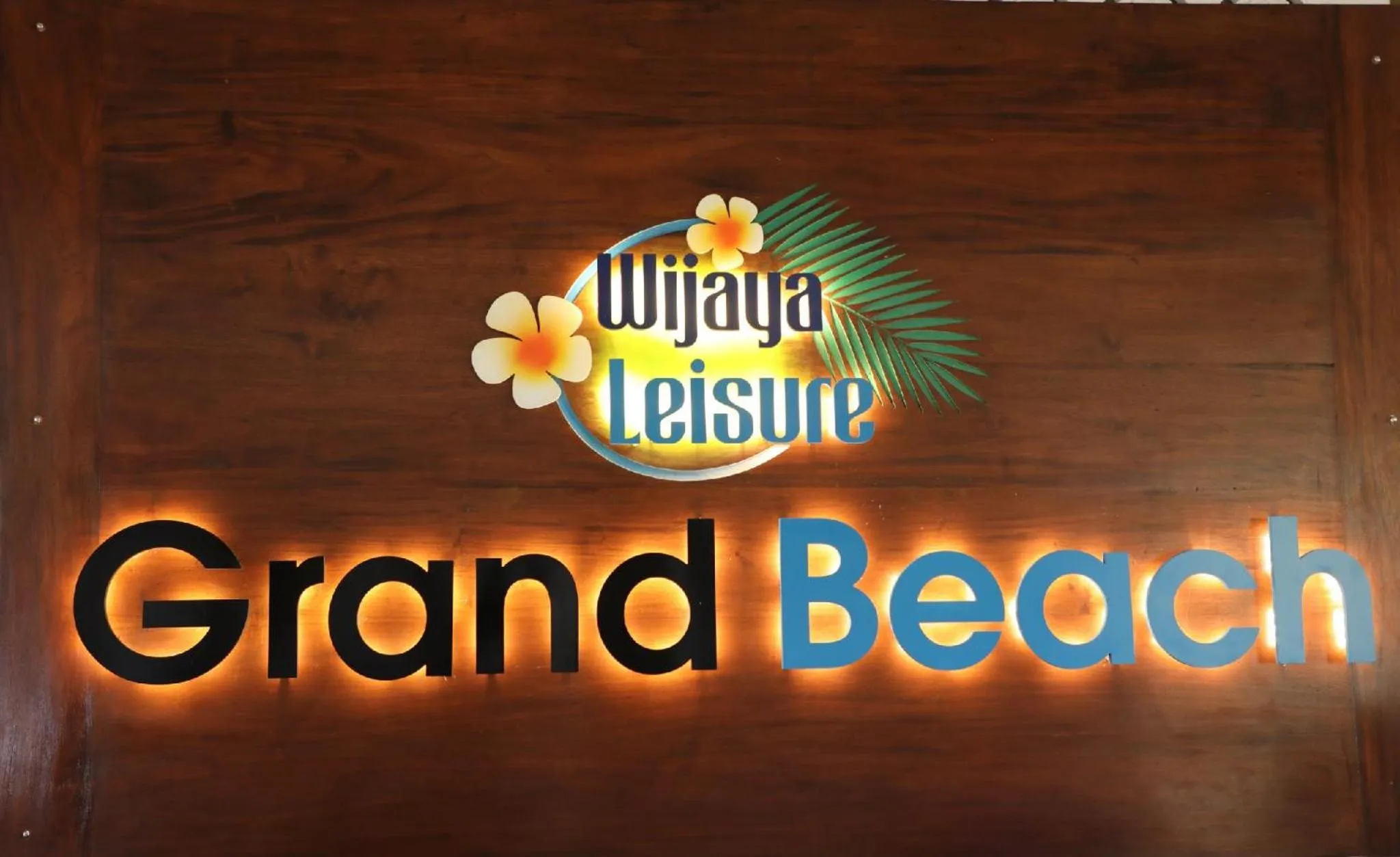 Logo/Certificate/Sign in Grand Beach