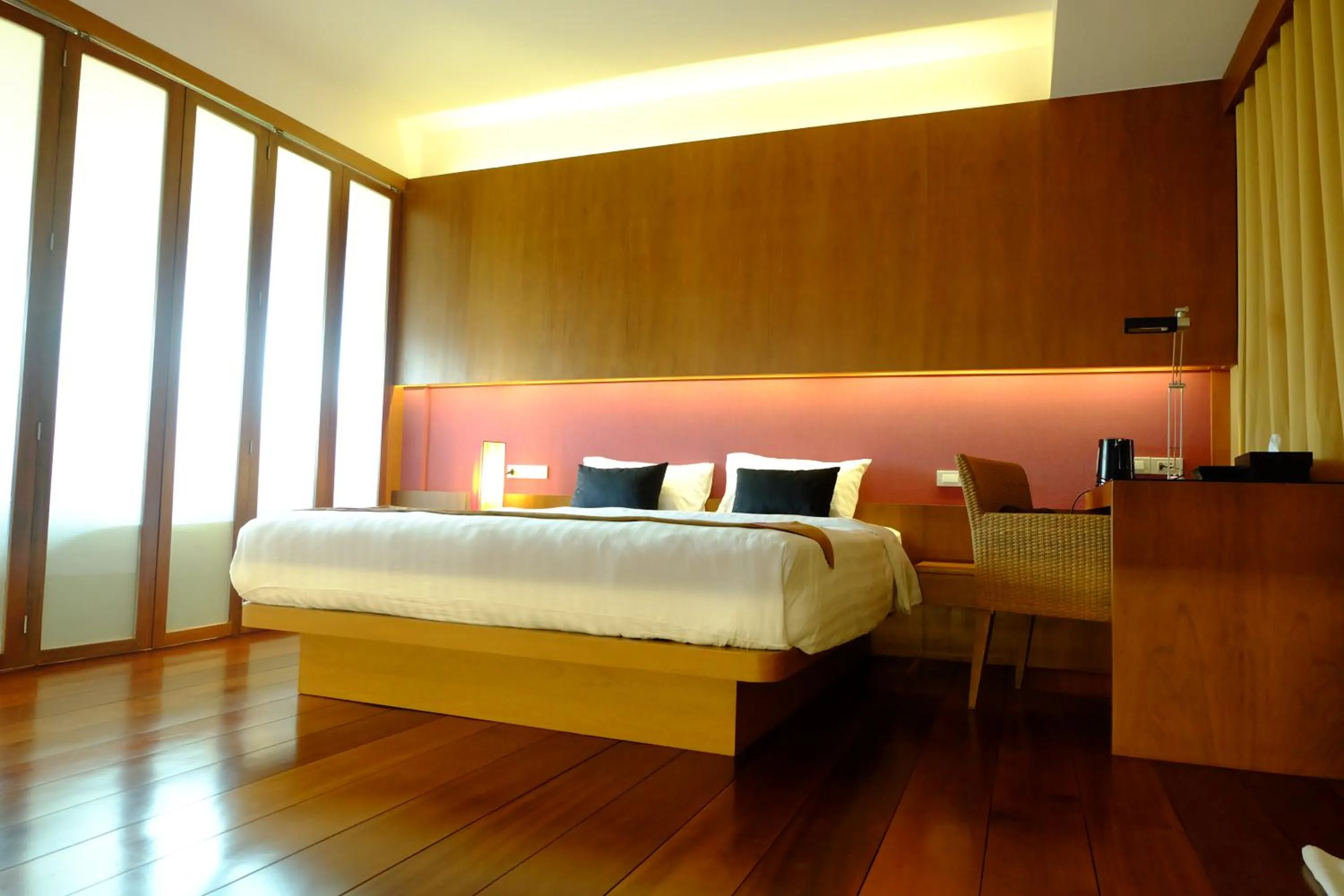 Photo of the whole room, Bed in Samui Mekkala Seaview