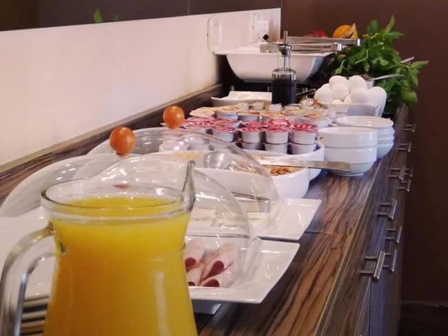 Food in Orient Prince Hotel