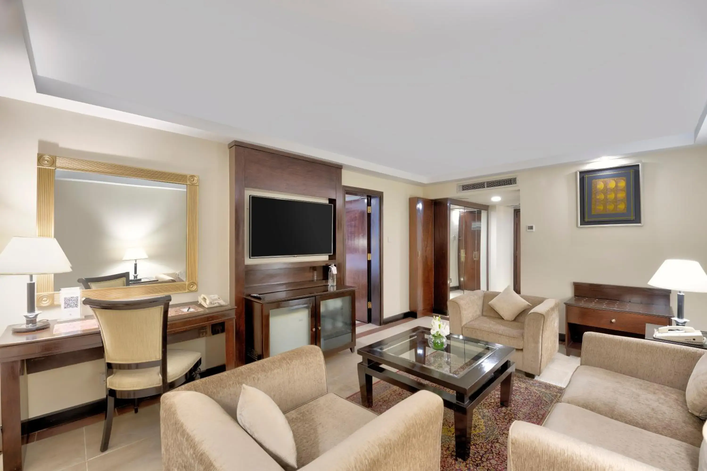 Executive Suite, Executive Lounge Access, Suite, 1 King in Islamabad Marriott Hotel Executive Suite, Executive Lounge Access, Suite, 1 King in Islamabad Marriott Hotel