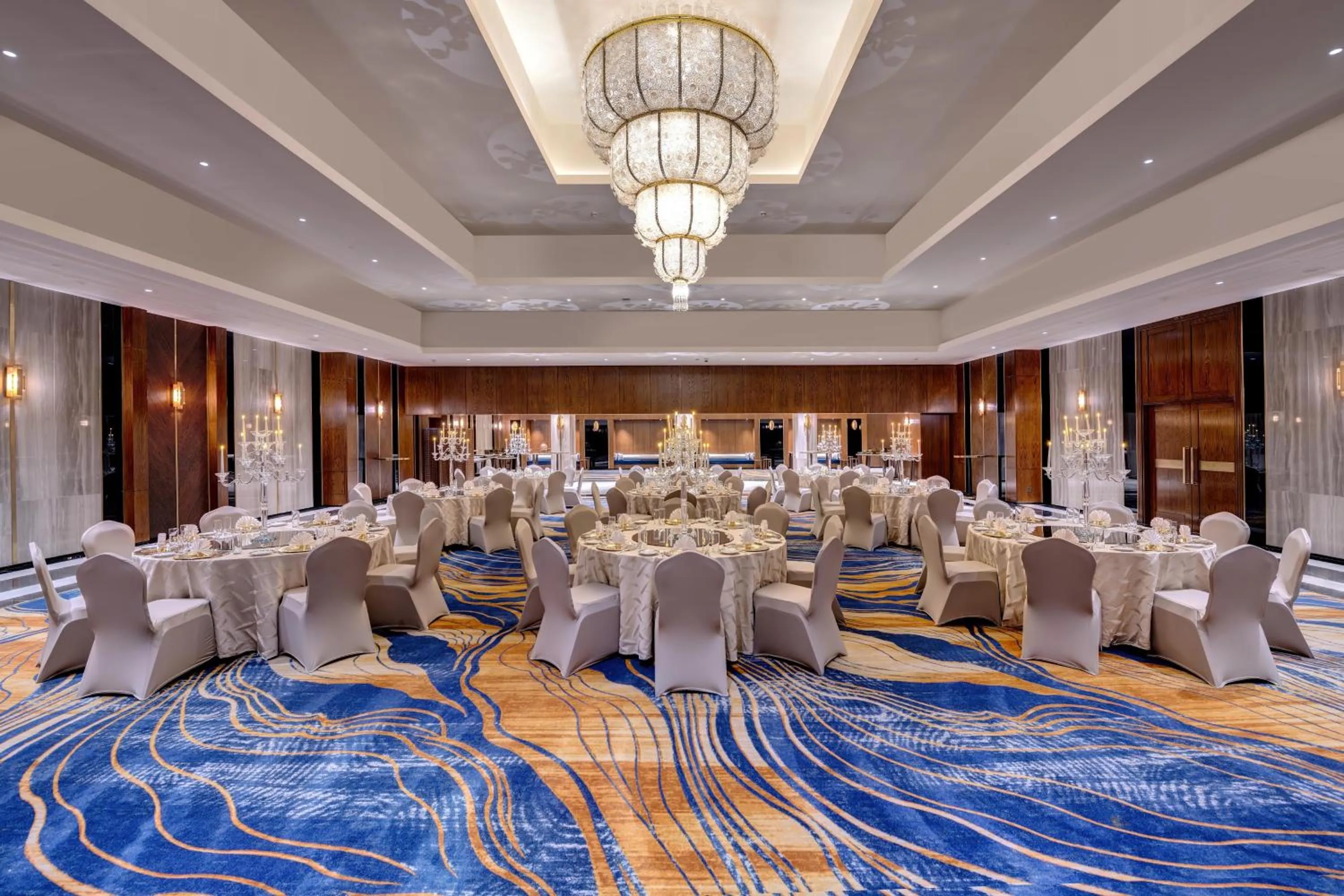 Restaurant/places to eat in Islamabad Marriott Hotel