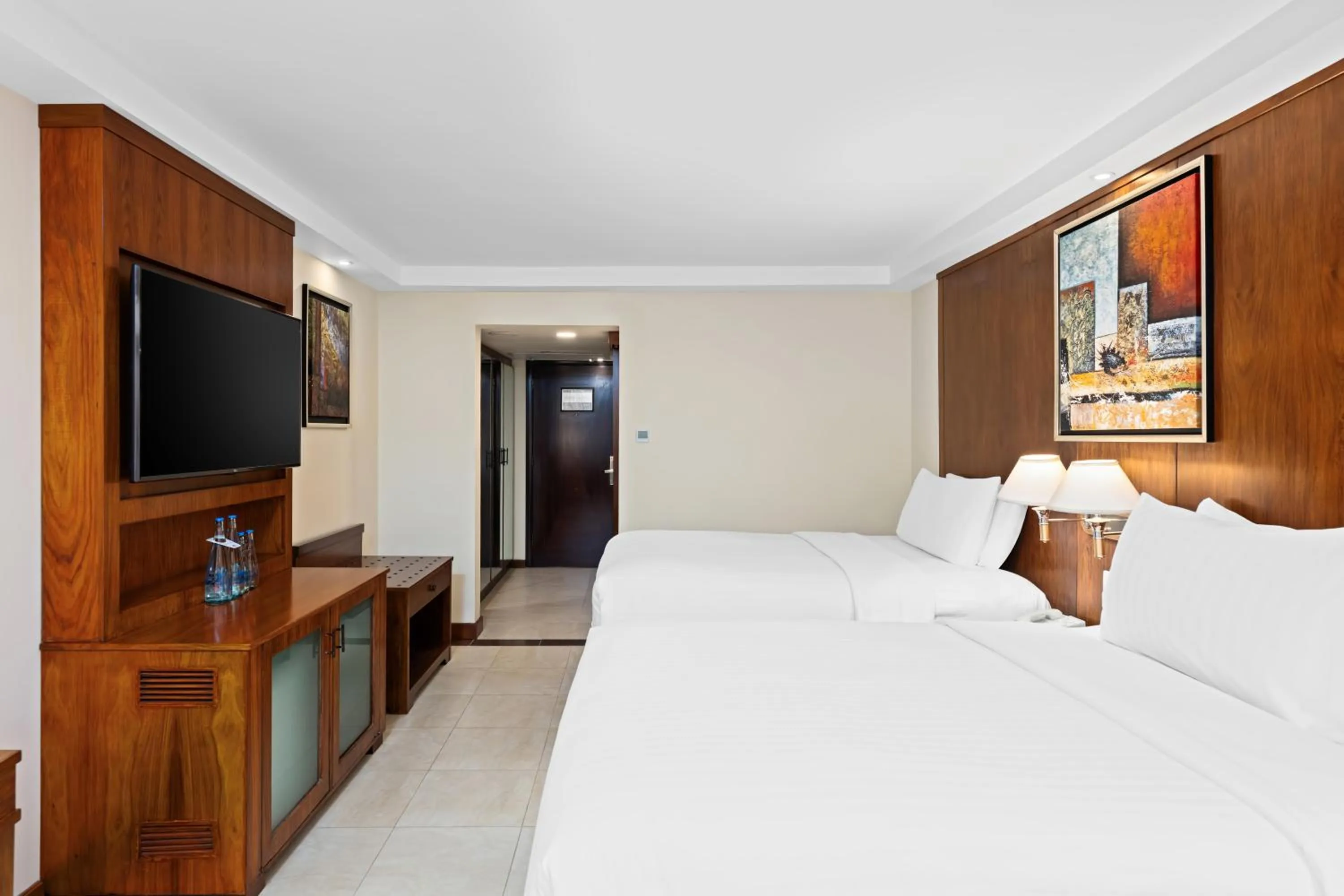 View (from property/room), Bed in Islamabad Marriott Hotel