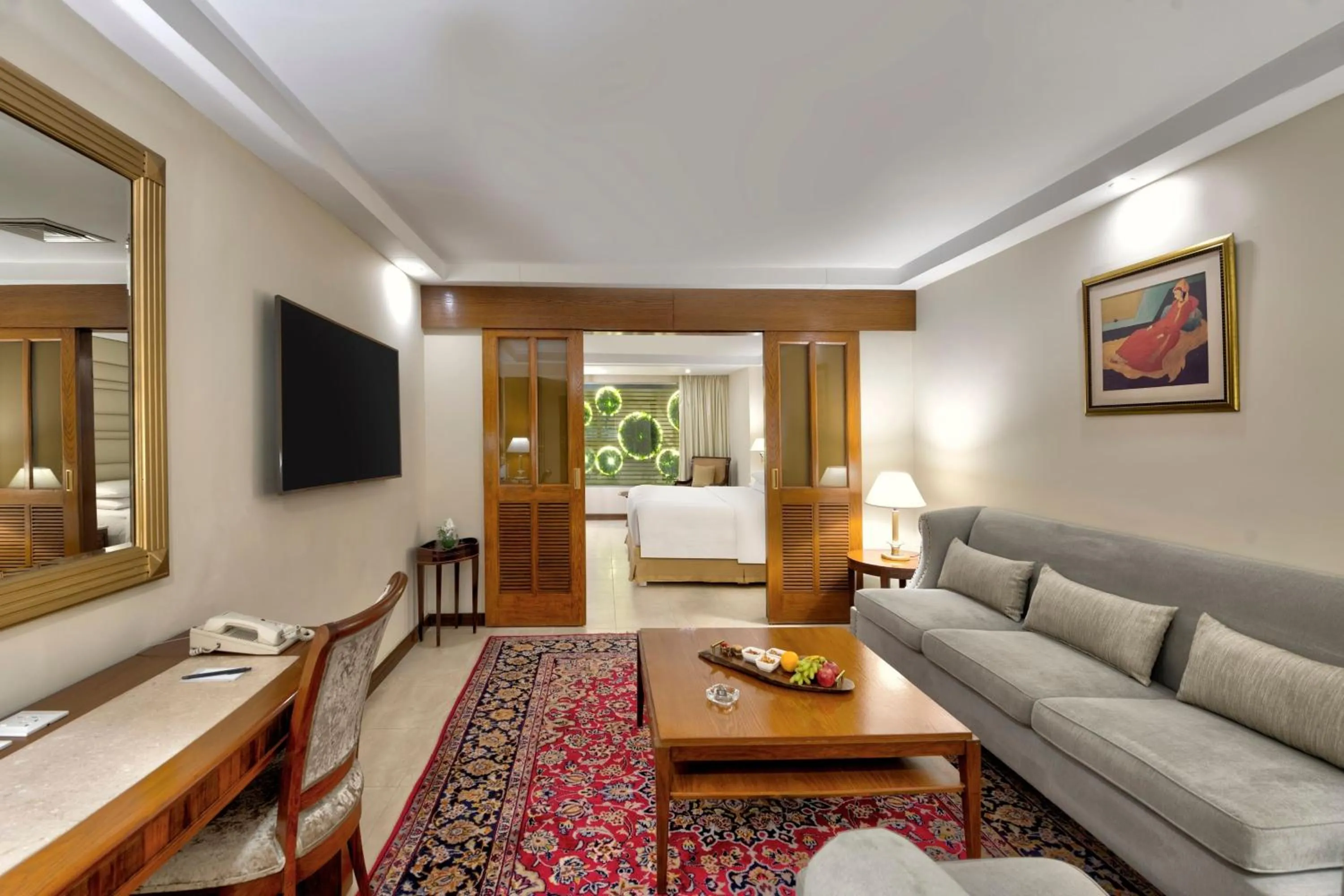 Photo of the whole room in Islamabad Marriott Hotel