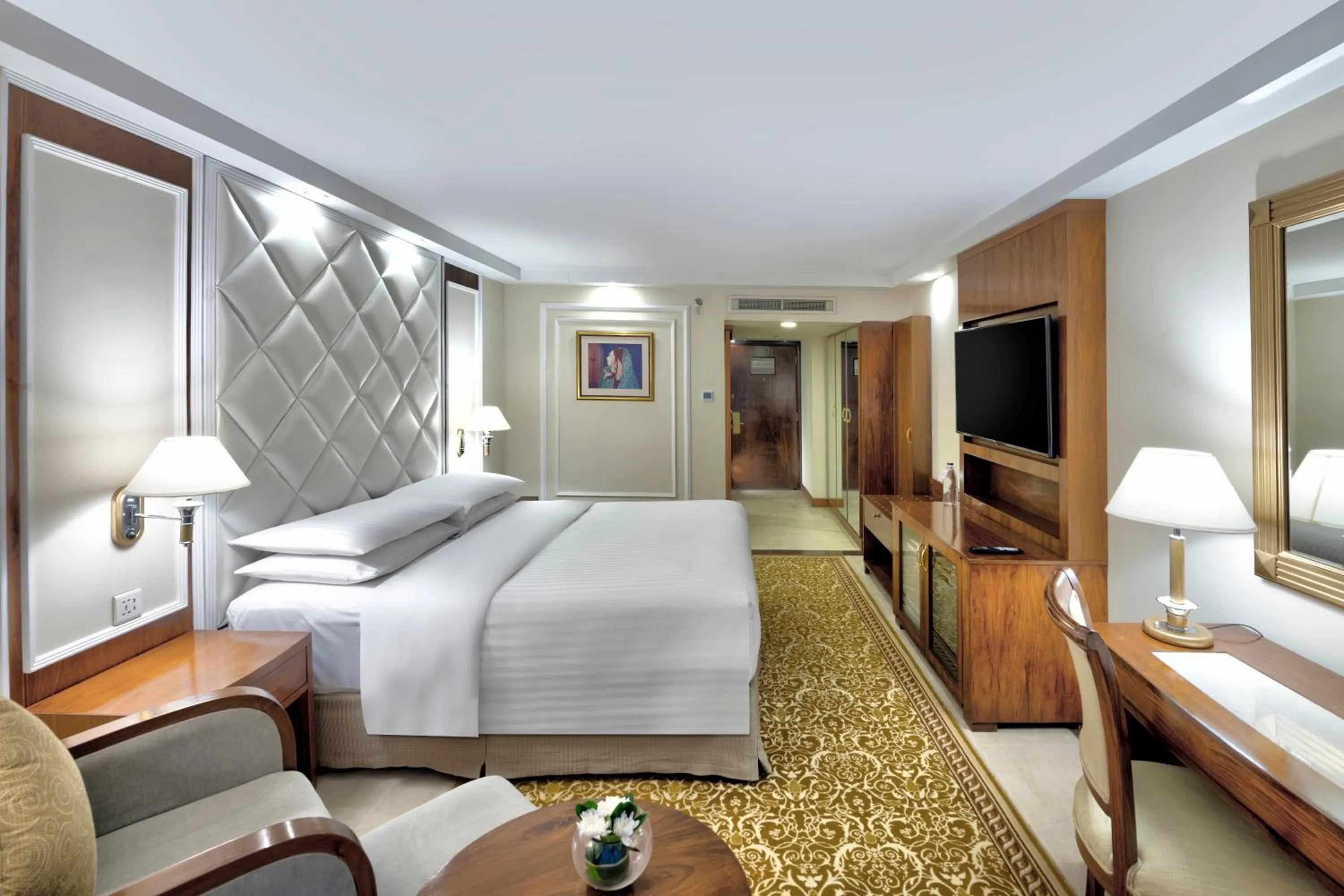 View (from property/room), Bed in Islamabad Marriott Hotel