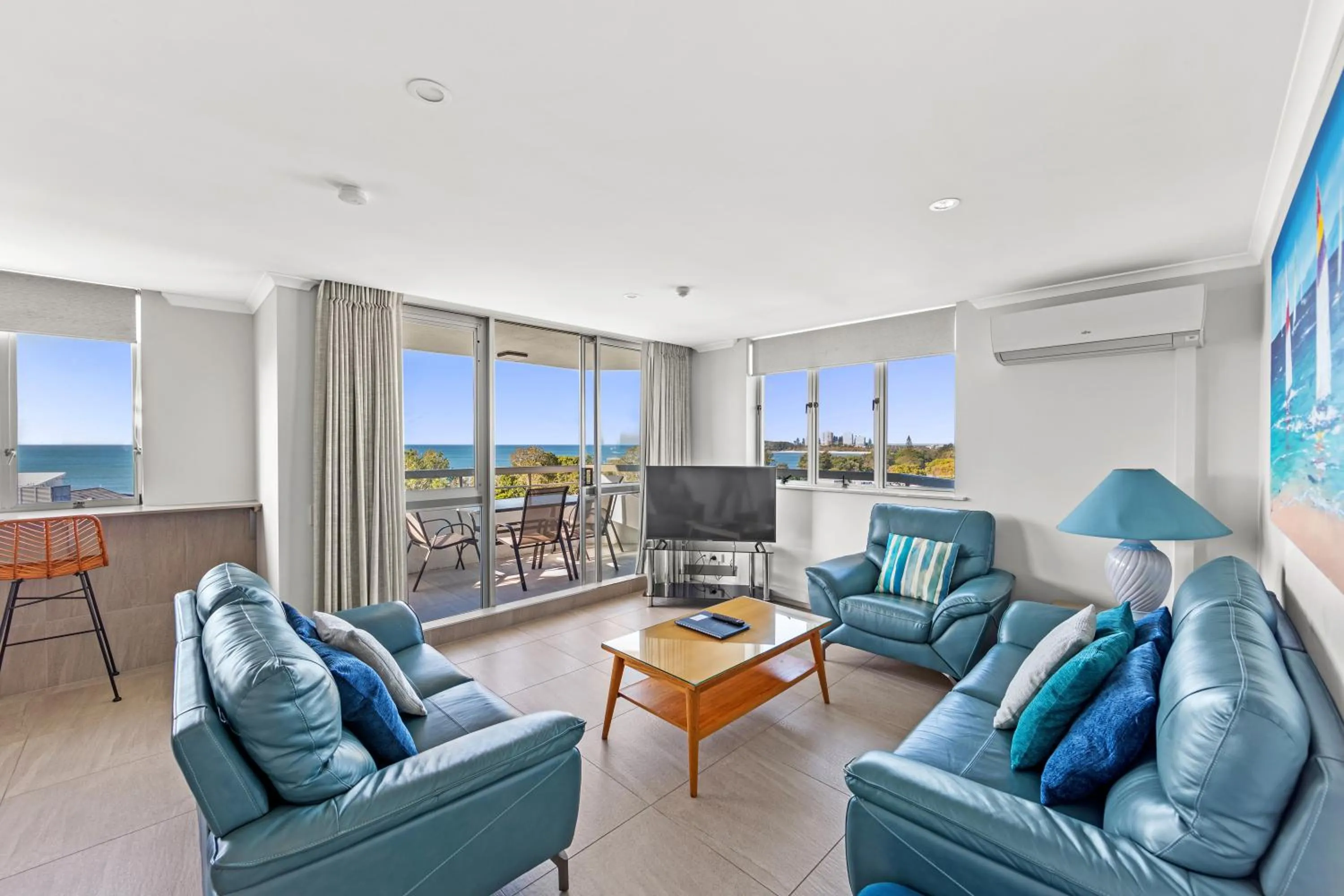 TV and multimedia in Newport Mooloolaba Apartments