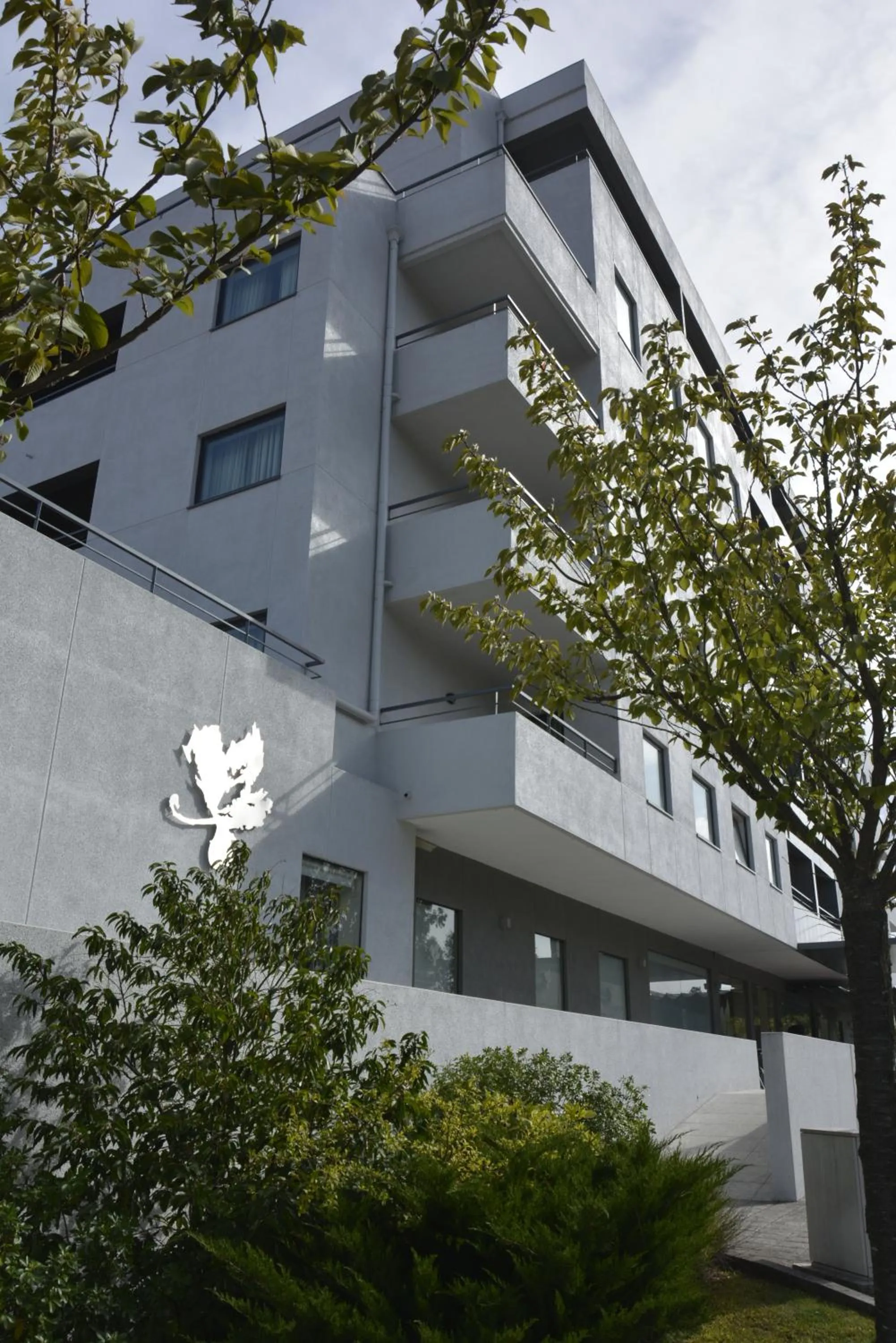 Property building in Paredes Hotel Apartamento