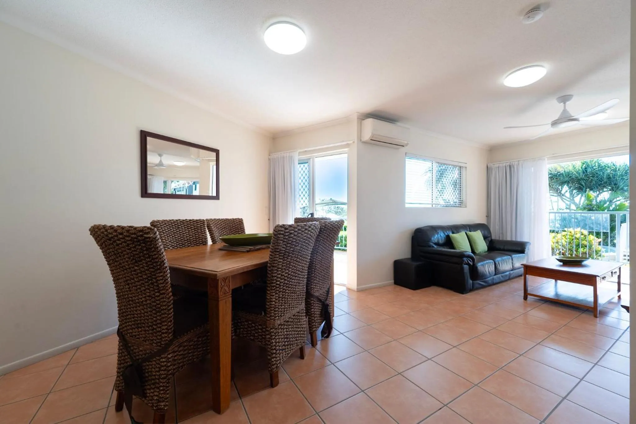 Dining area in Endless Summer Resort