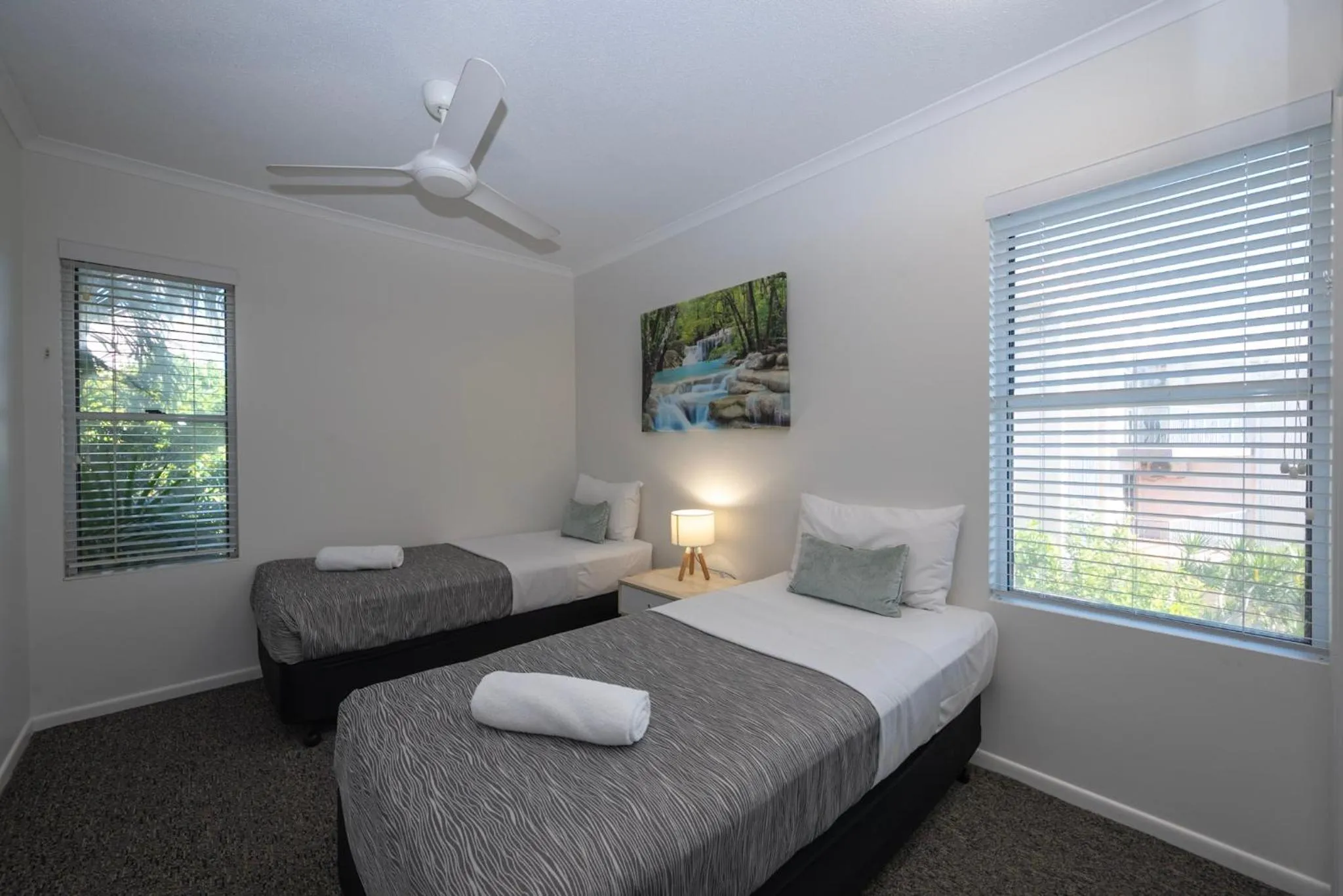 Bedroom, Bed in Endless Summer Resort