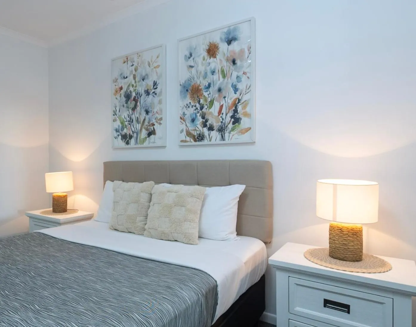 Bedroom, Bed in Endless Summer Resort