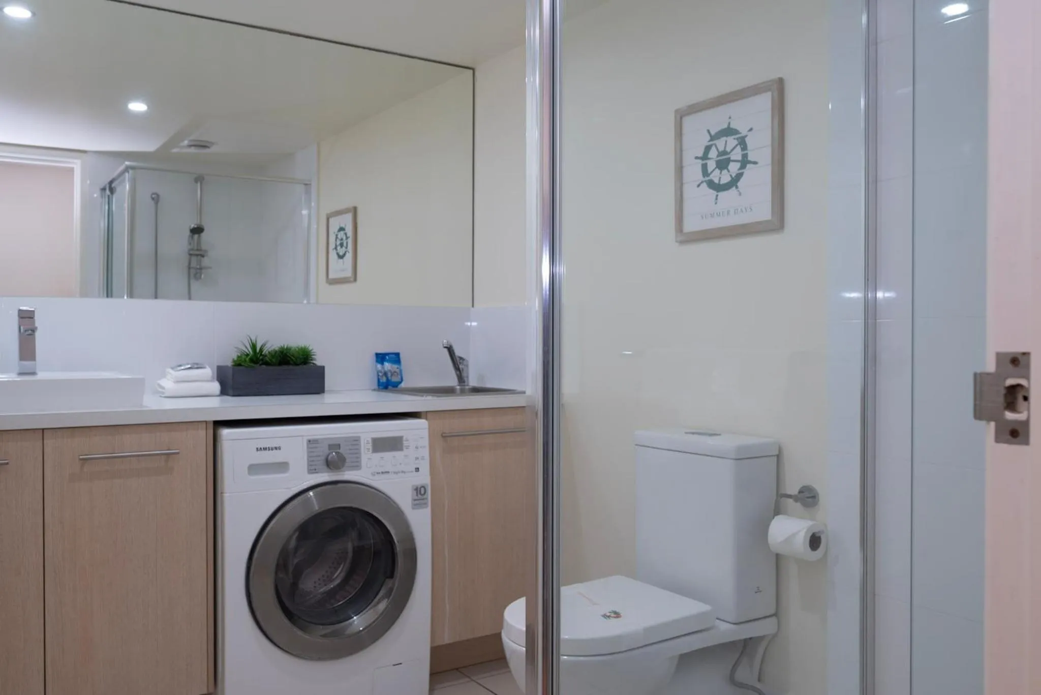 Bathroom in Endless Summer Resort