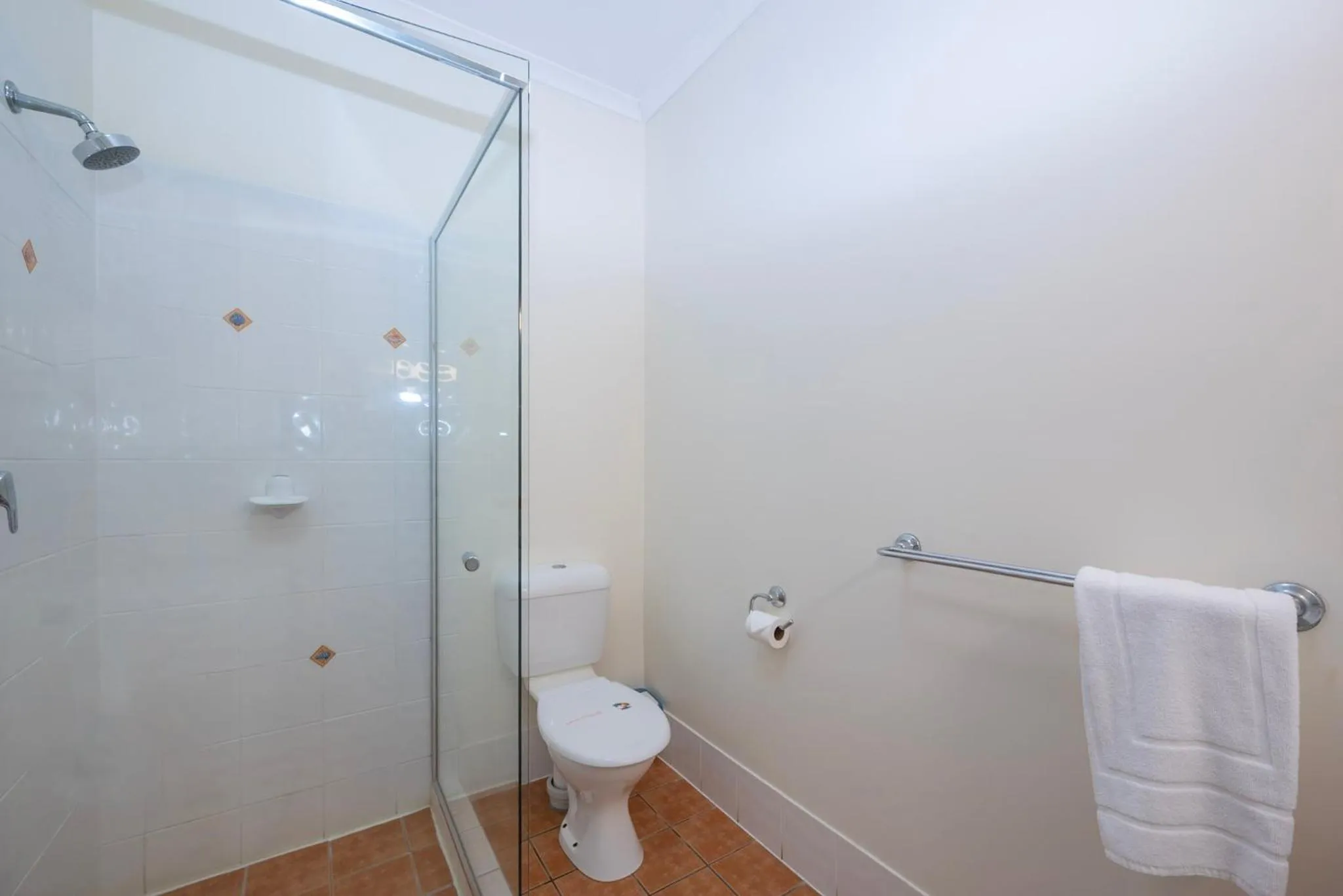 Shower in Endless Summer Resort